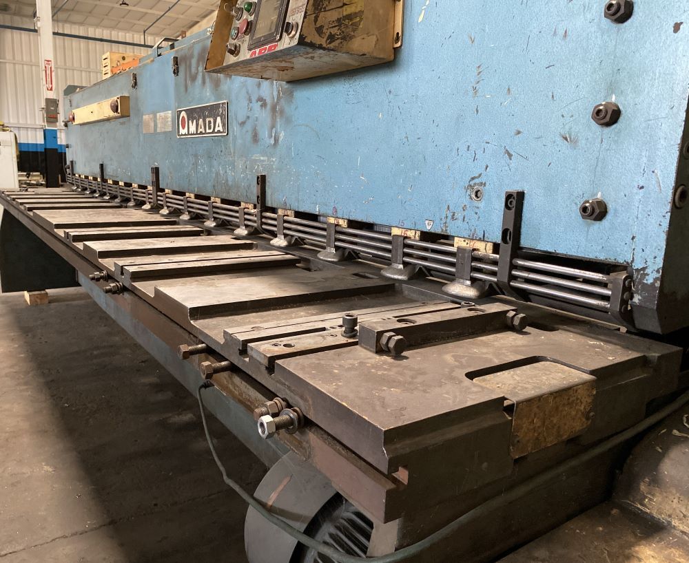 Amada M-4045 Power Squaring Shear 7