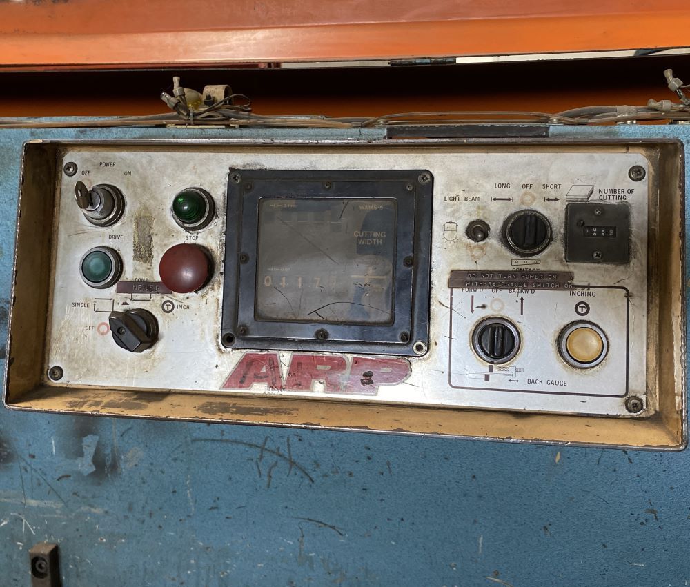 Amada M-4045 Power Squaring Shear 3