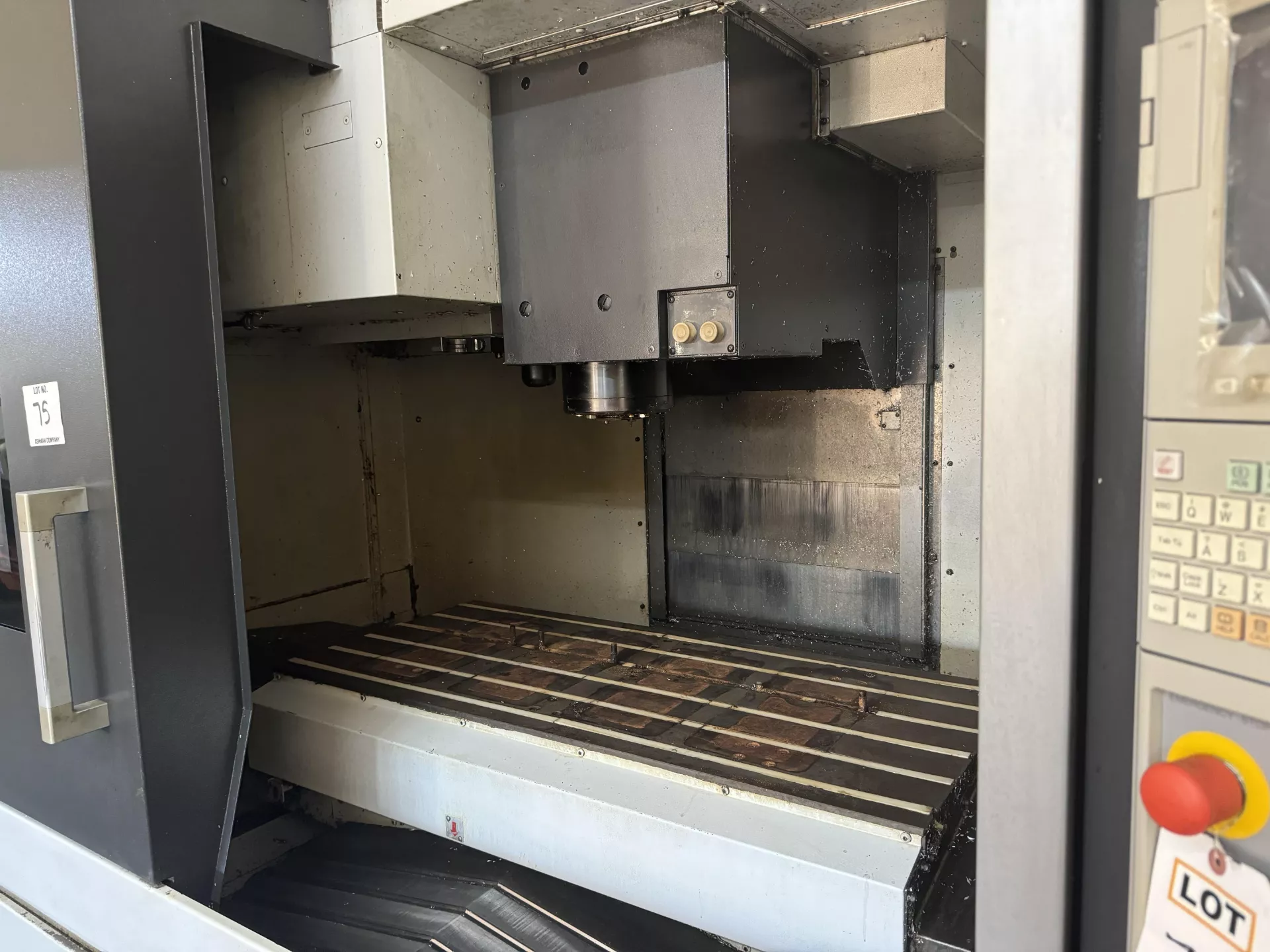 DMG Mori DuraVertical 5100 2