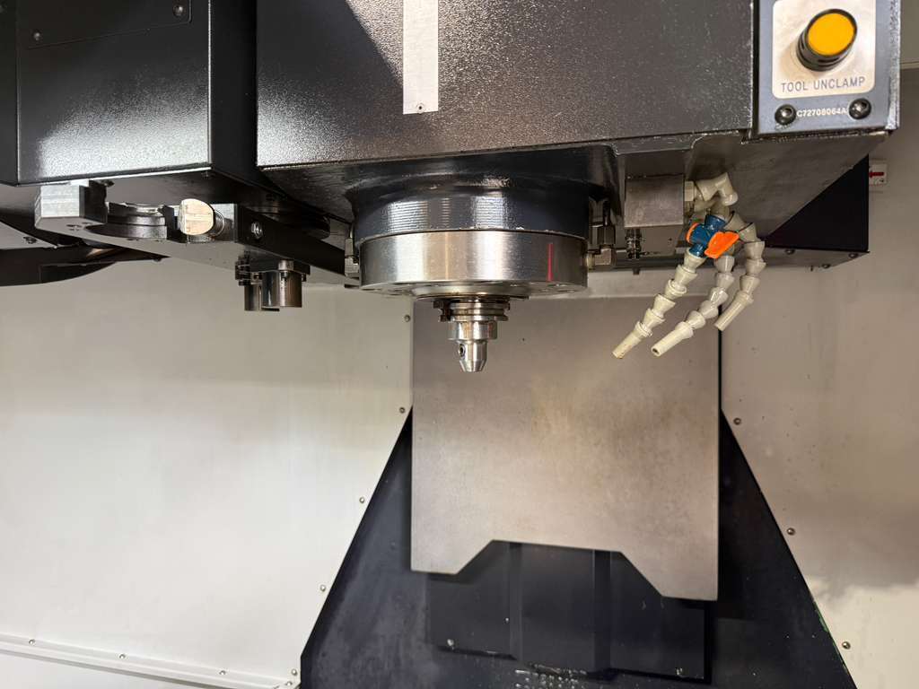 Doosan DNM-500II CNC Vertical Machining Center - TSC Mill 11