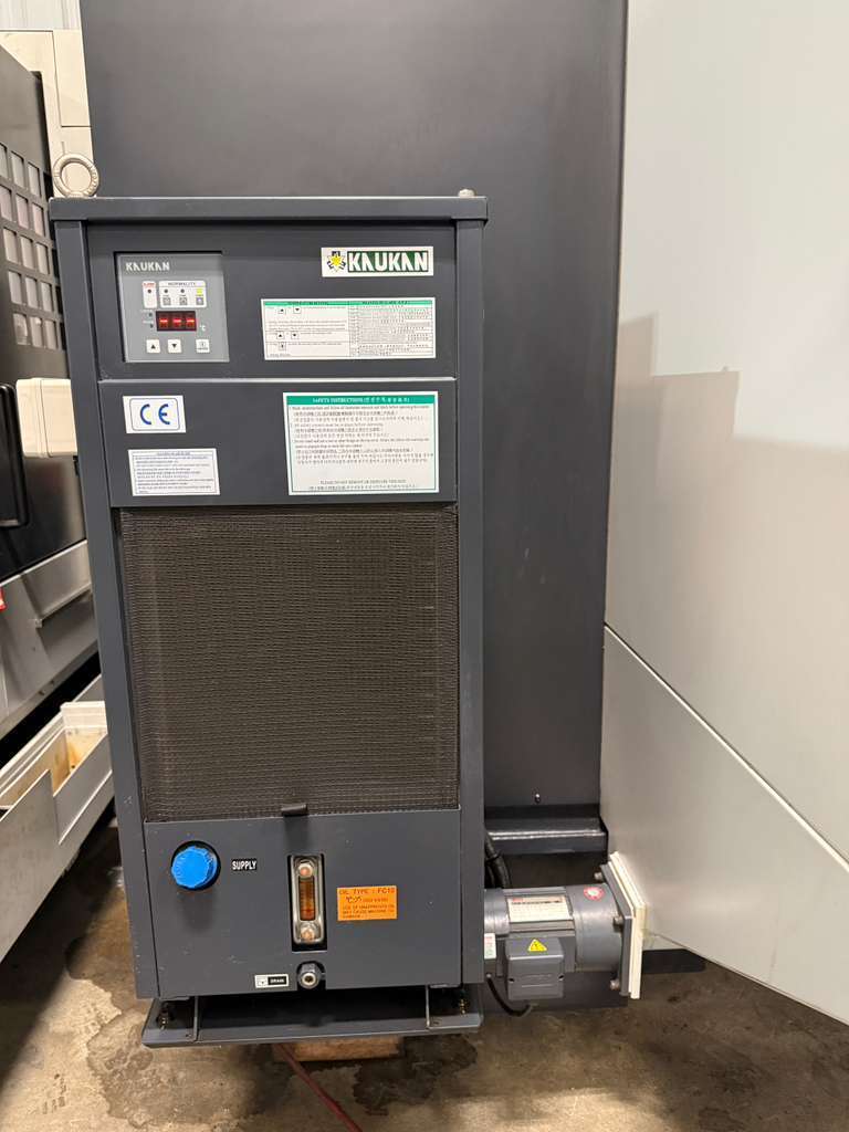 Doosan DNM-500II CNC Vertical Machining Center - TSC Mill 14