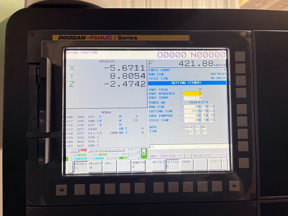 Doosan DNM-5700 CNC Vertical Machining Center - Mill 5