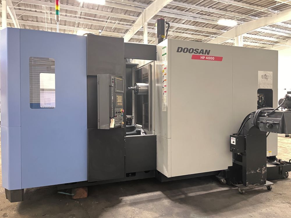 Doosan HP-4000 CNC Horizontal Machining Center 1
