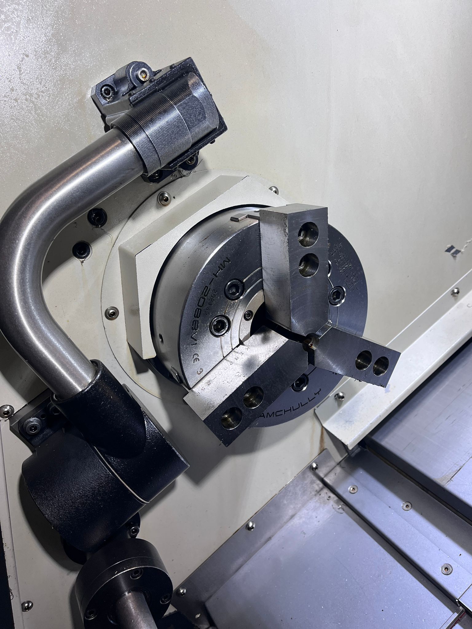 Doosan Lynx 2100LB CNC Turning Center - Lathe 10