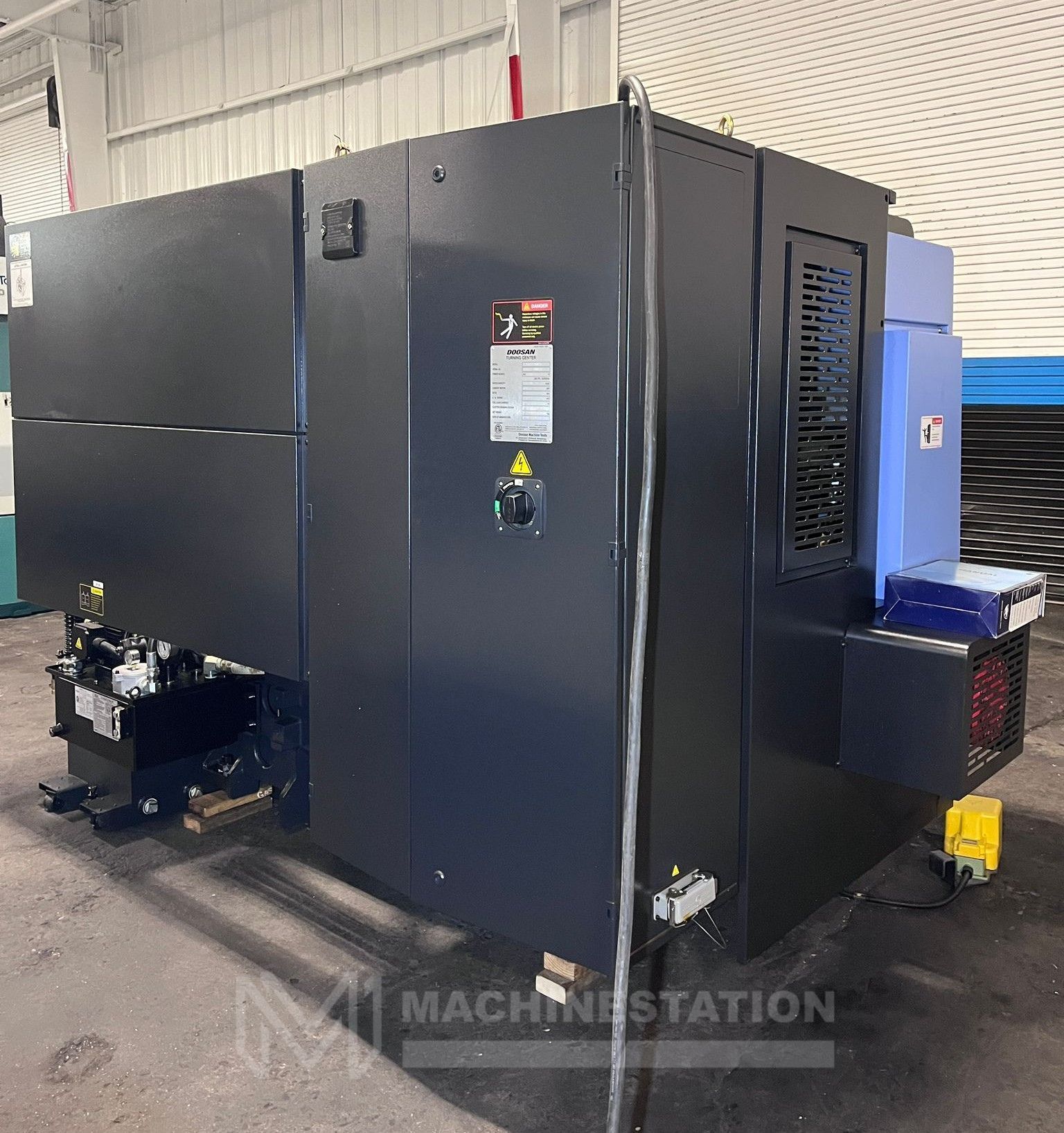 Doosan Lynx 2100LB CNC Turning Center - Lathe 17
