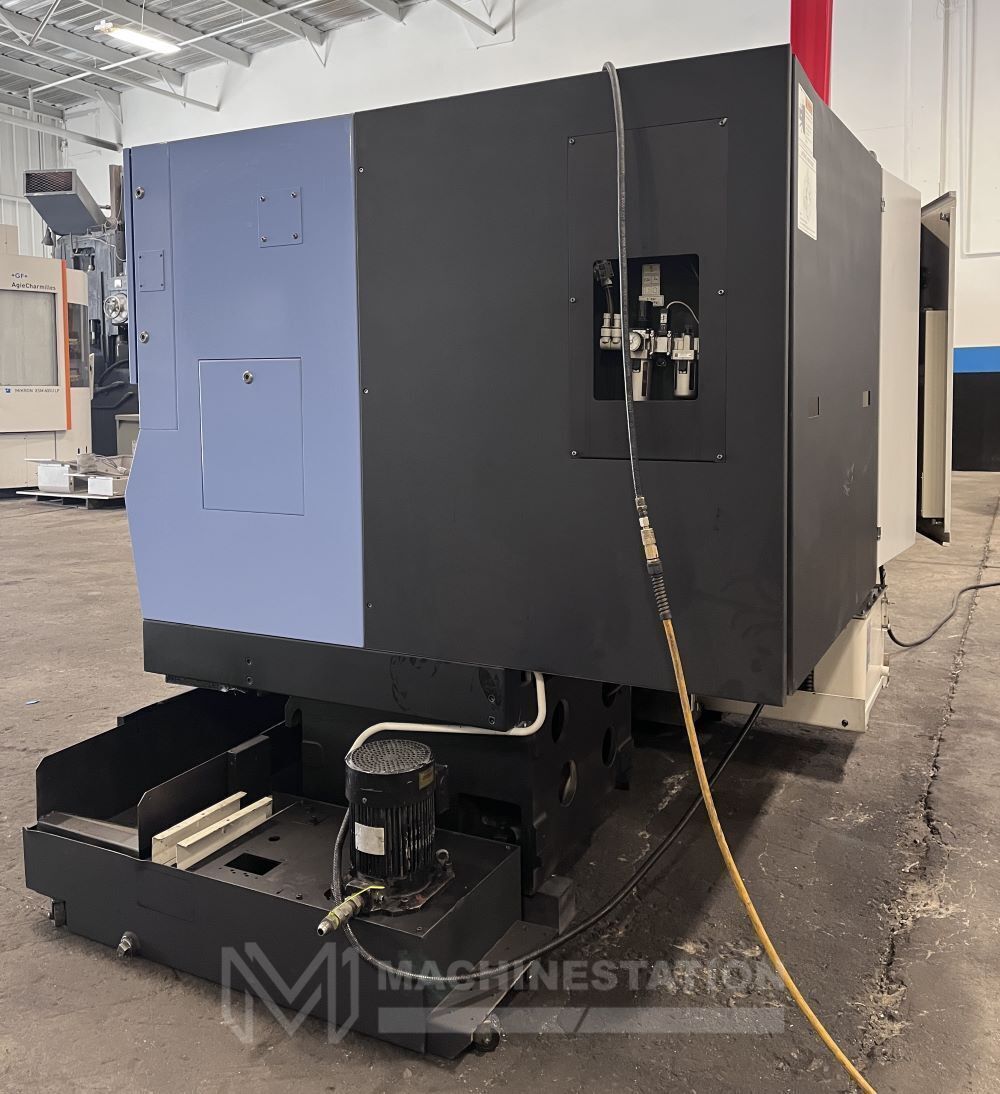 Doosan Lynx 220LC CNC Turning Center - Lathe 16