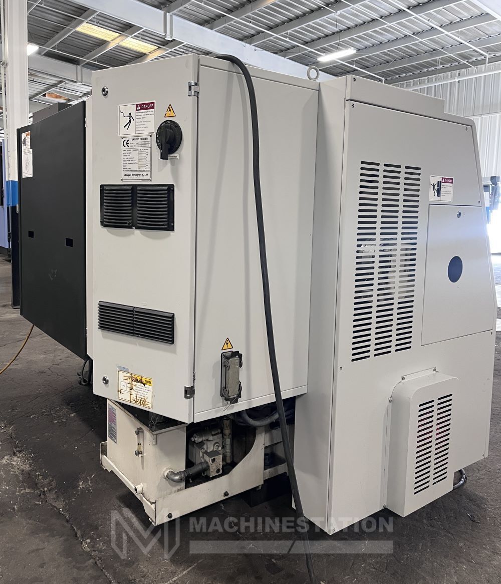 Doosan Lynx 220LC CNC Turning Center - Lathe 15