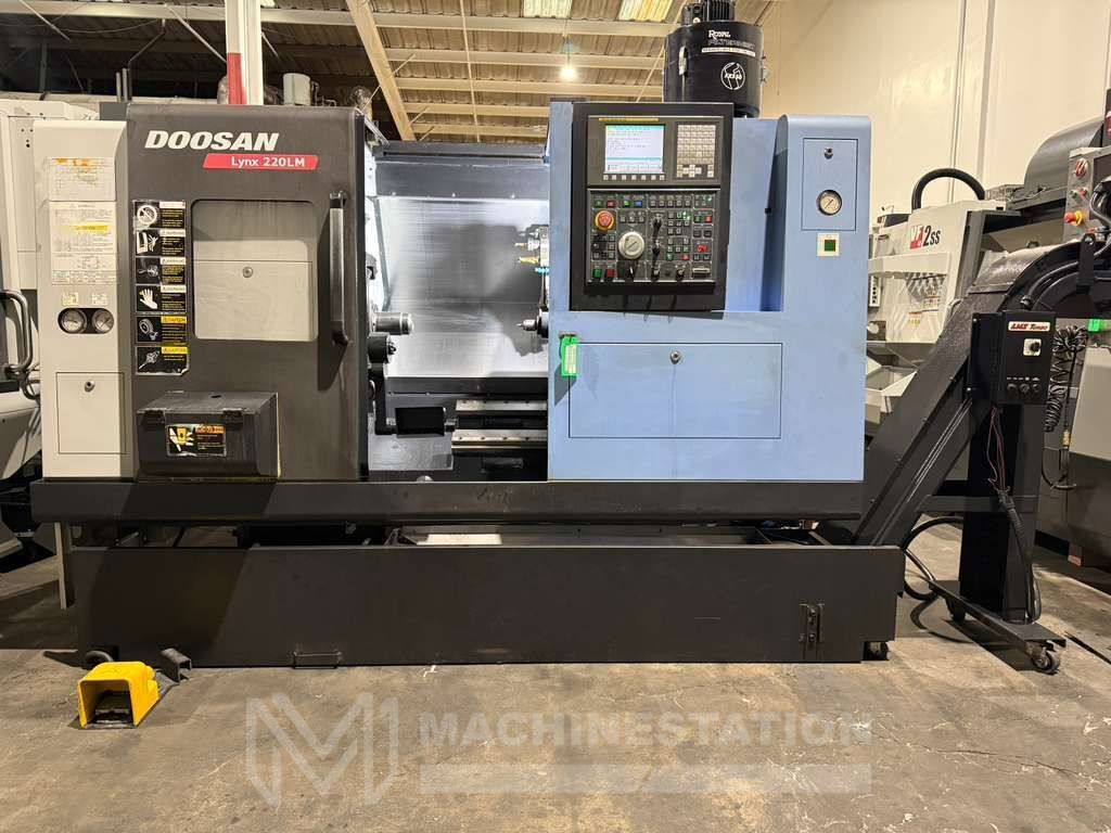 Doosan Lynx 220LMA CNC Turning Center - C Axis Live Tool Bar Feeder Lathe 5