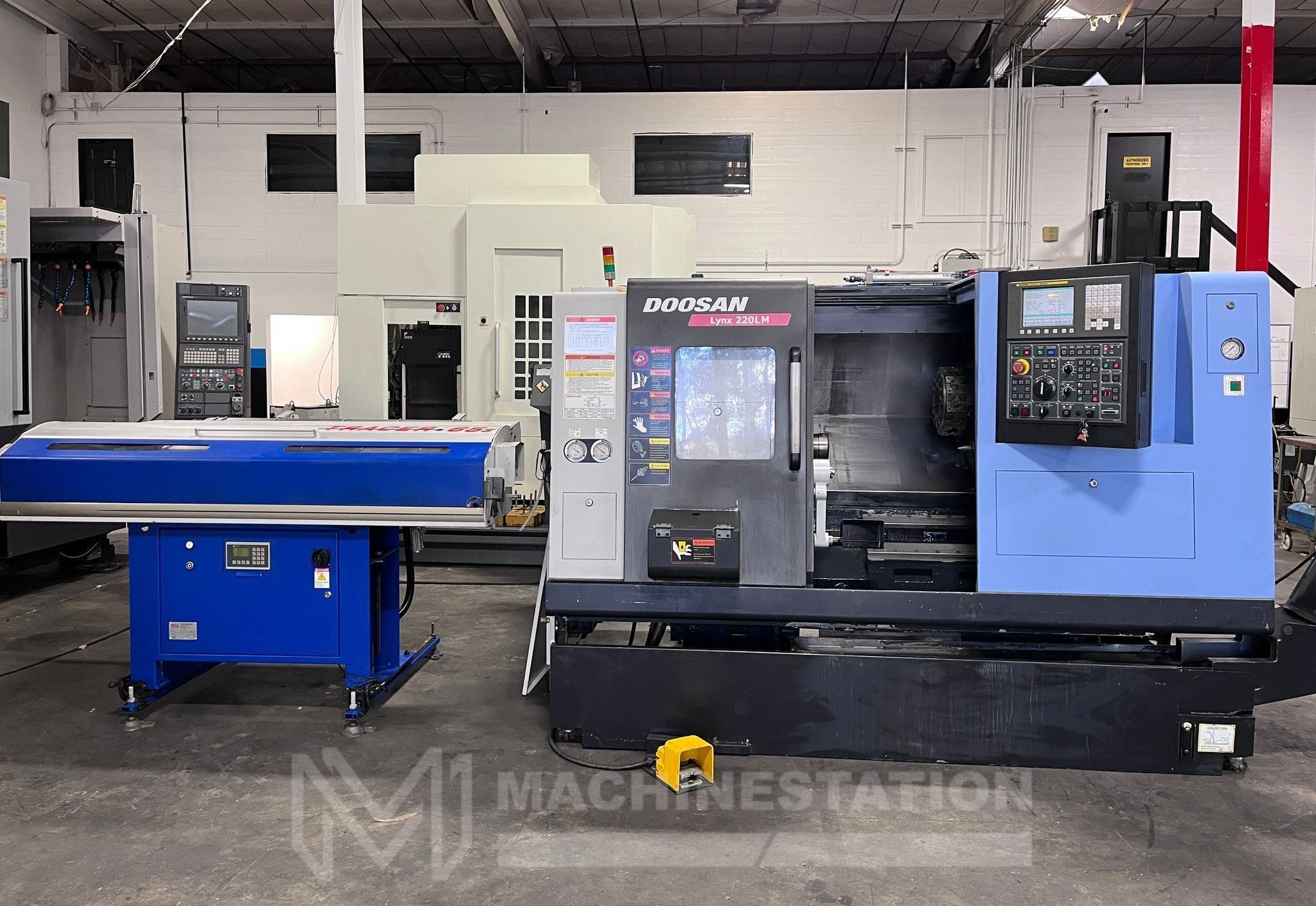 Doosan Lynx 220LMA CNC Turn Mill Center - Lathe 0