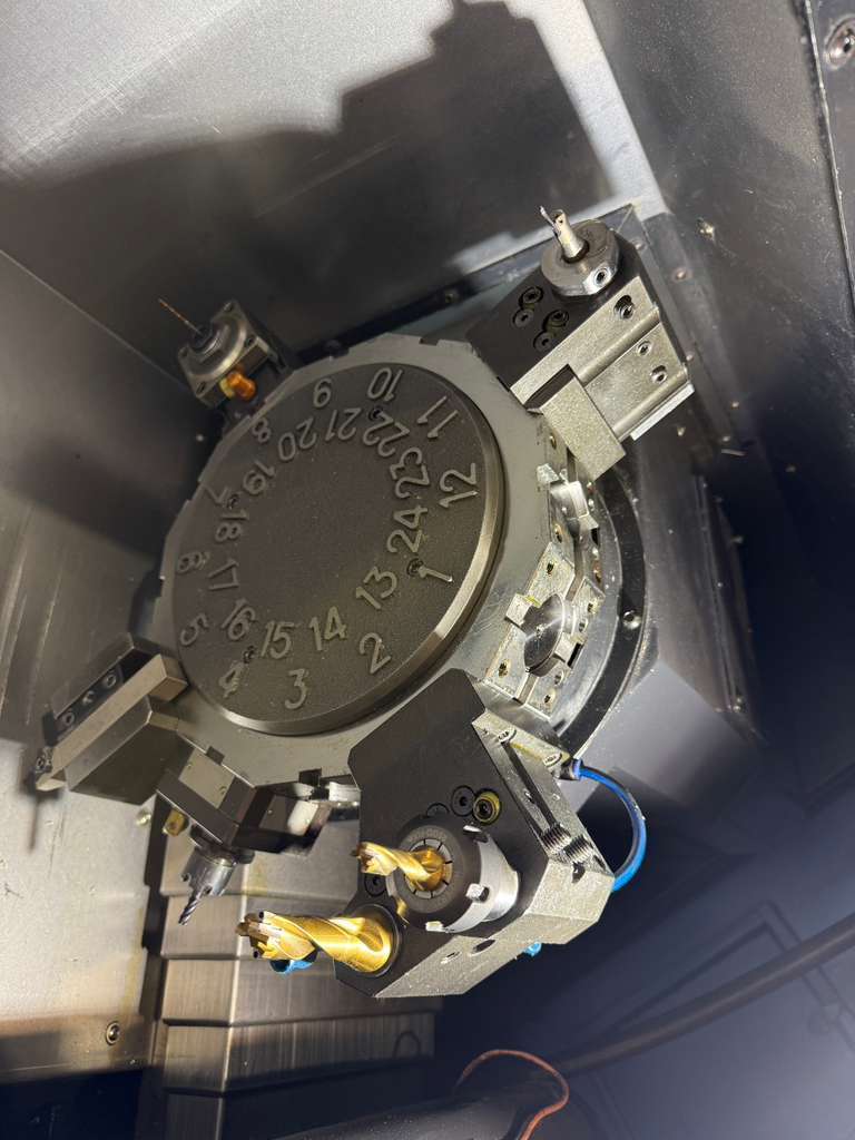 Doosan Lynx 220LMA CNC Turning Center - C Axis Live Tool Bar Feeder Lathe 15