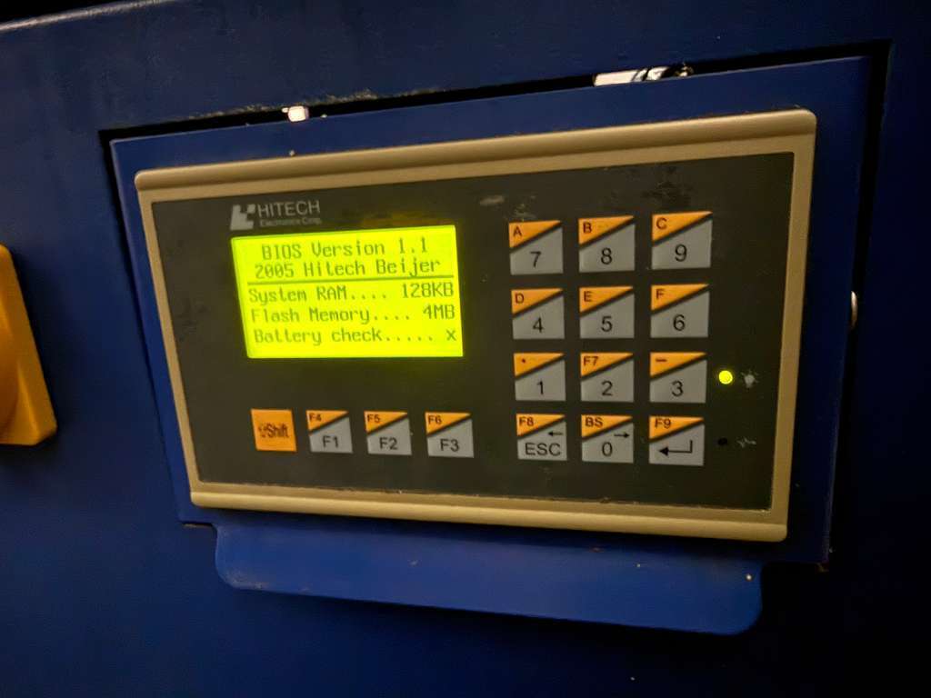 Doosan Lynx 220LMA CNC Turning Center - C Axis Live Tool Bar Feeder Lathe 22