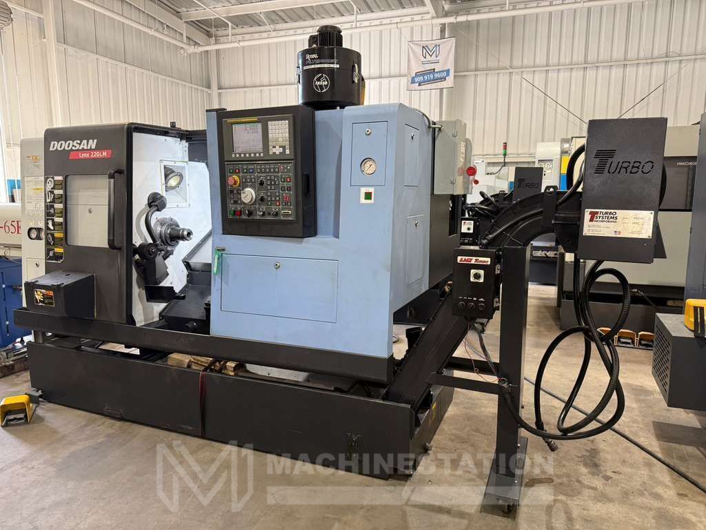 Doosan Lynx 220LMA CNC Turning Center - C Axis Live Tool Bar Feeder Lathe 7