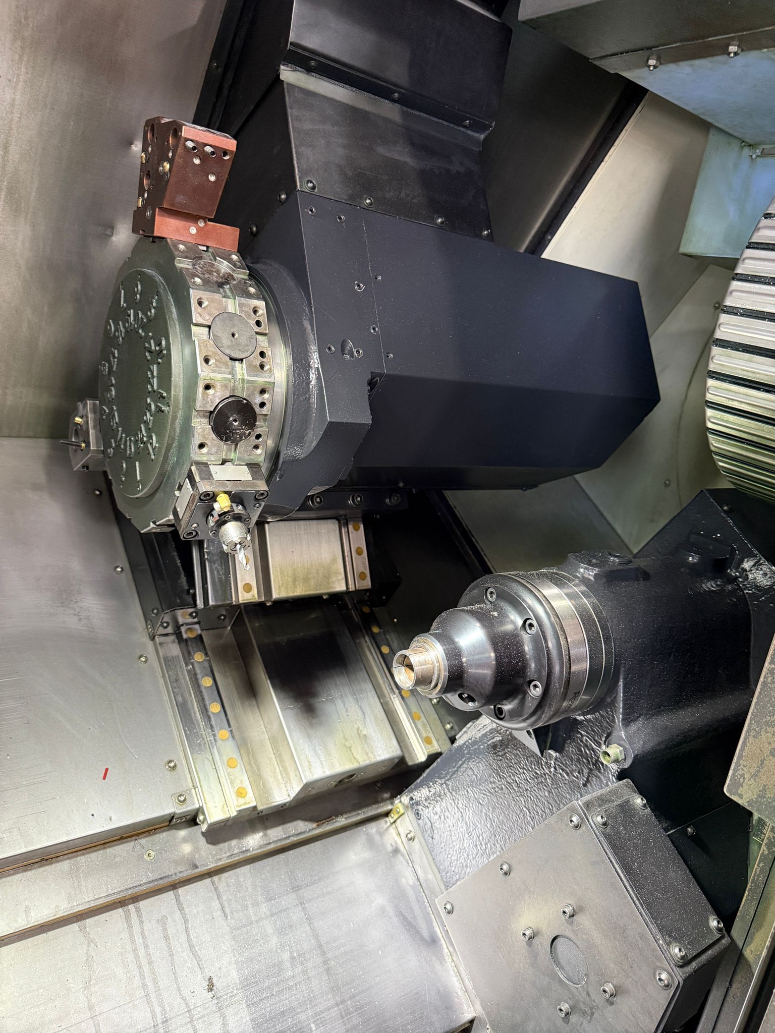 Doosan Lynx 220LSYC CNC Turning Center - Sub Spindle Y Axis Lathe 13