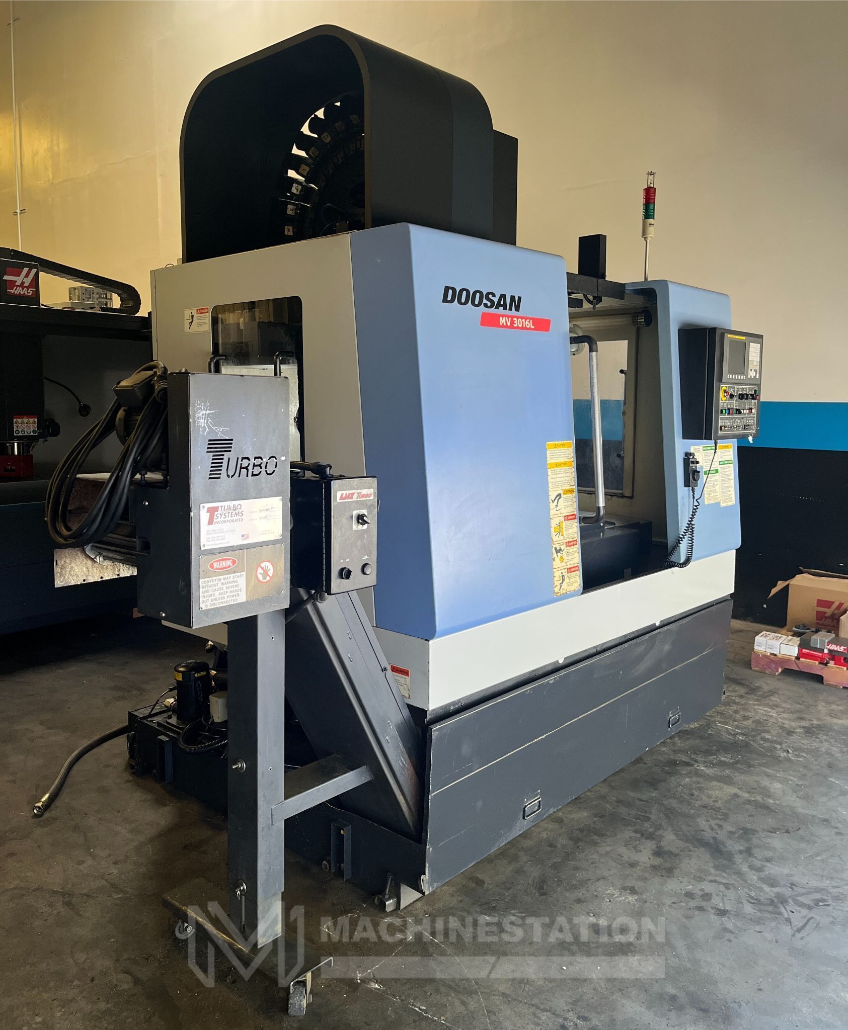 Doosan MV-3016L CNC Vertical Machining Center - Mill 2