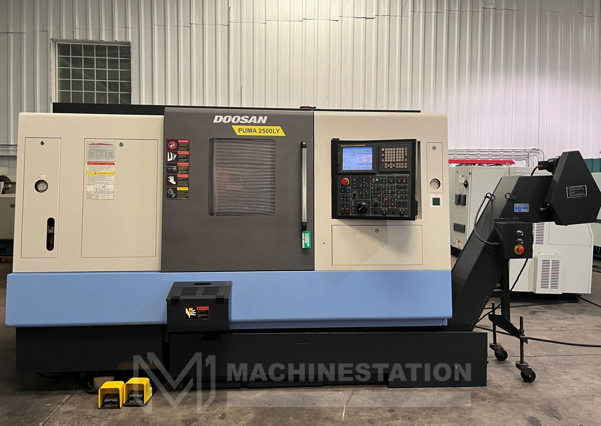 Doosan Puma 2500LY CNC Turning Center - Y Axis Lathe 0