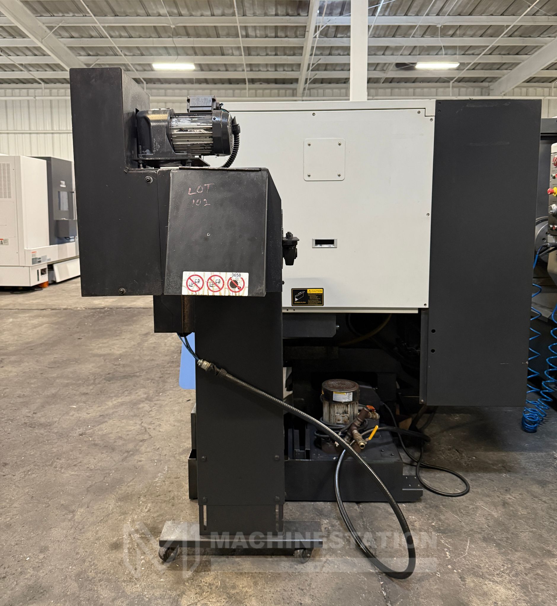 Doosan Puma 300C CNC Turning Center - 12″ Chuck Lathe 16