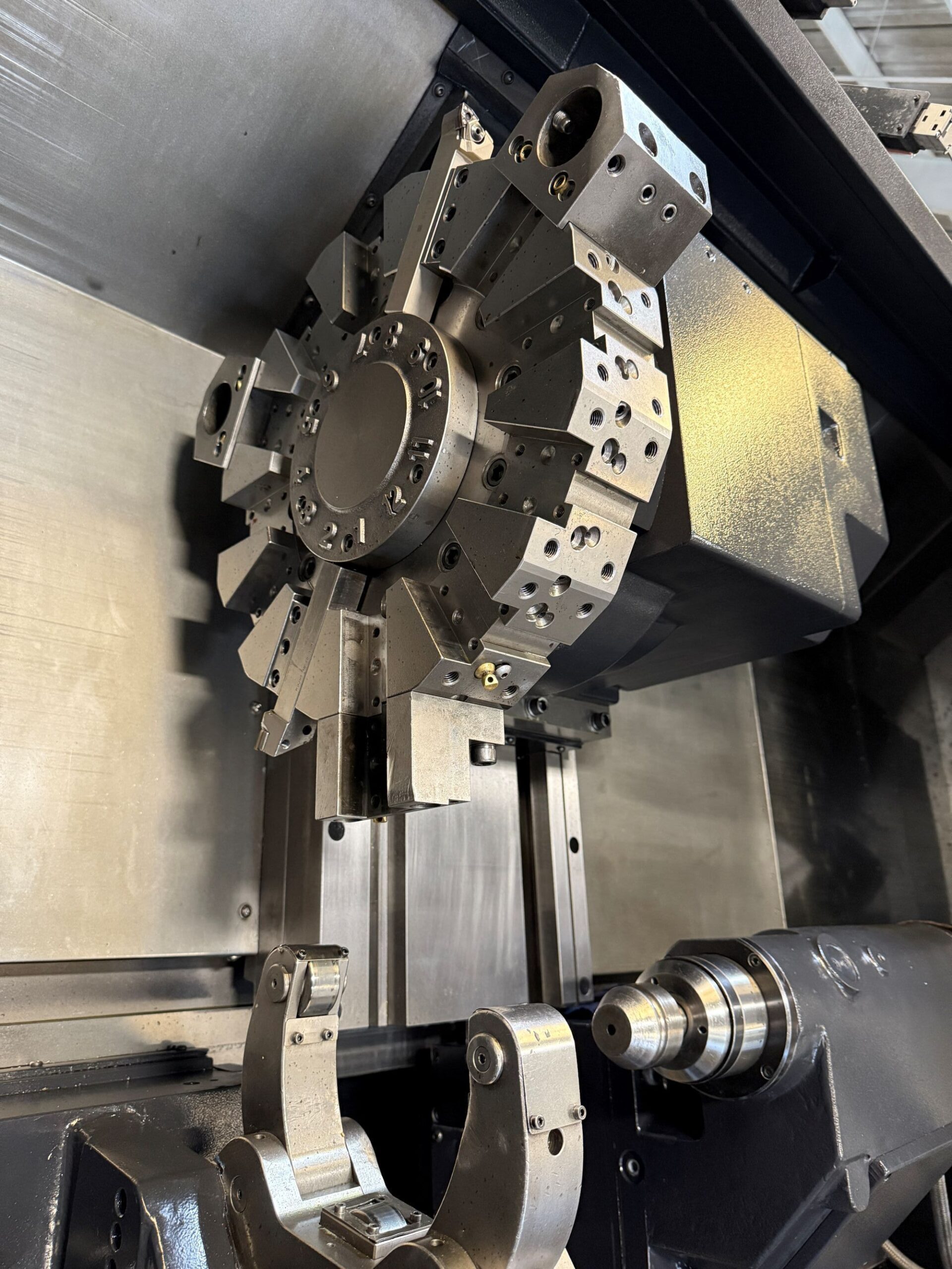 Doosan Puma 300LC CNC Turning Center - 12″ Chuck Long Bed Lathe 17