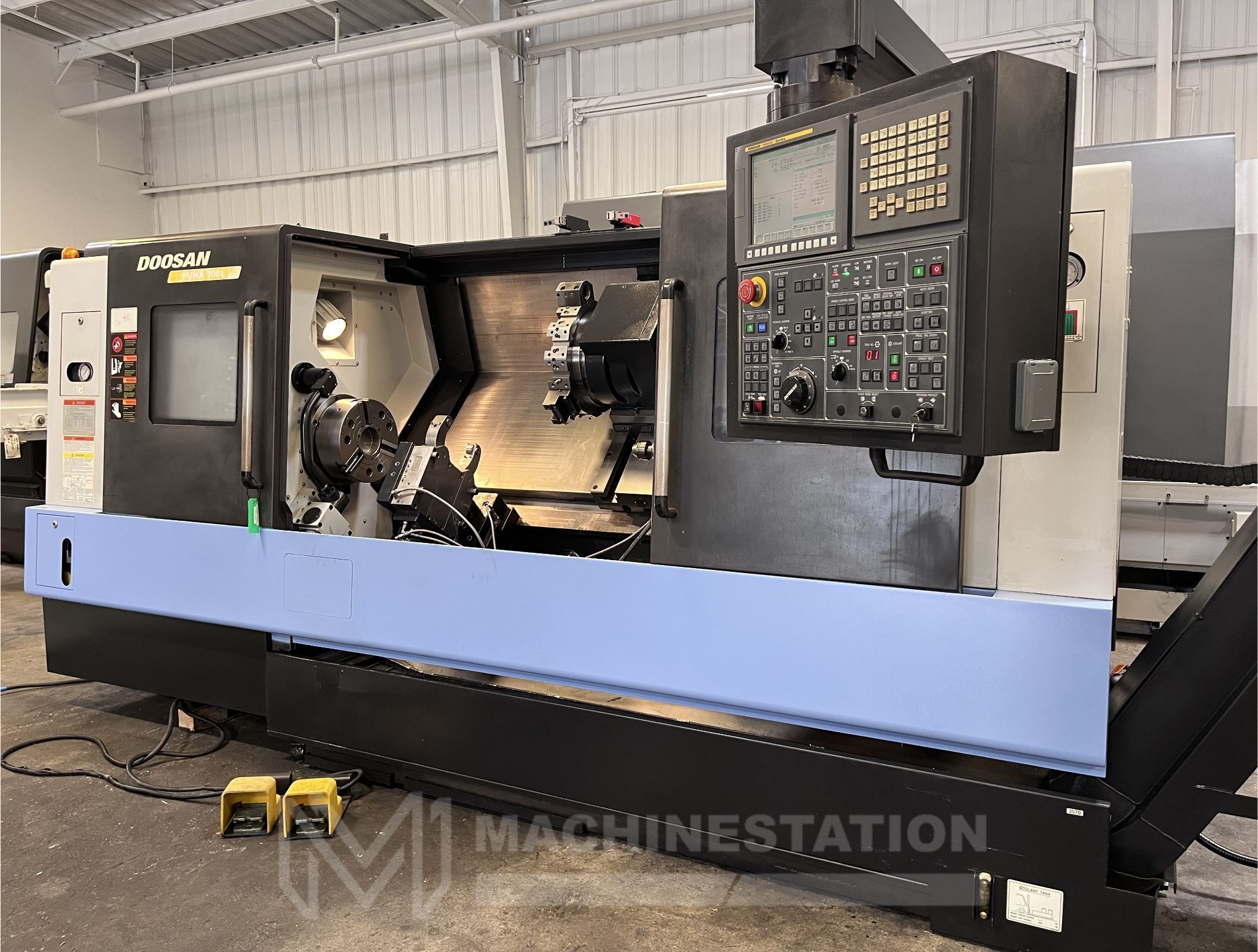 Doosan Puma 300LC CNC Turning Center - 12″ Chuck Long Bed Lathe 4