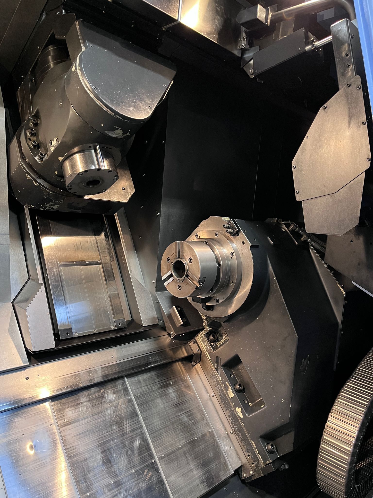 Doosan Puma MX2000ST Multi Axis CNC Turning Center - Lathe 15