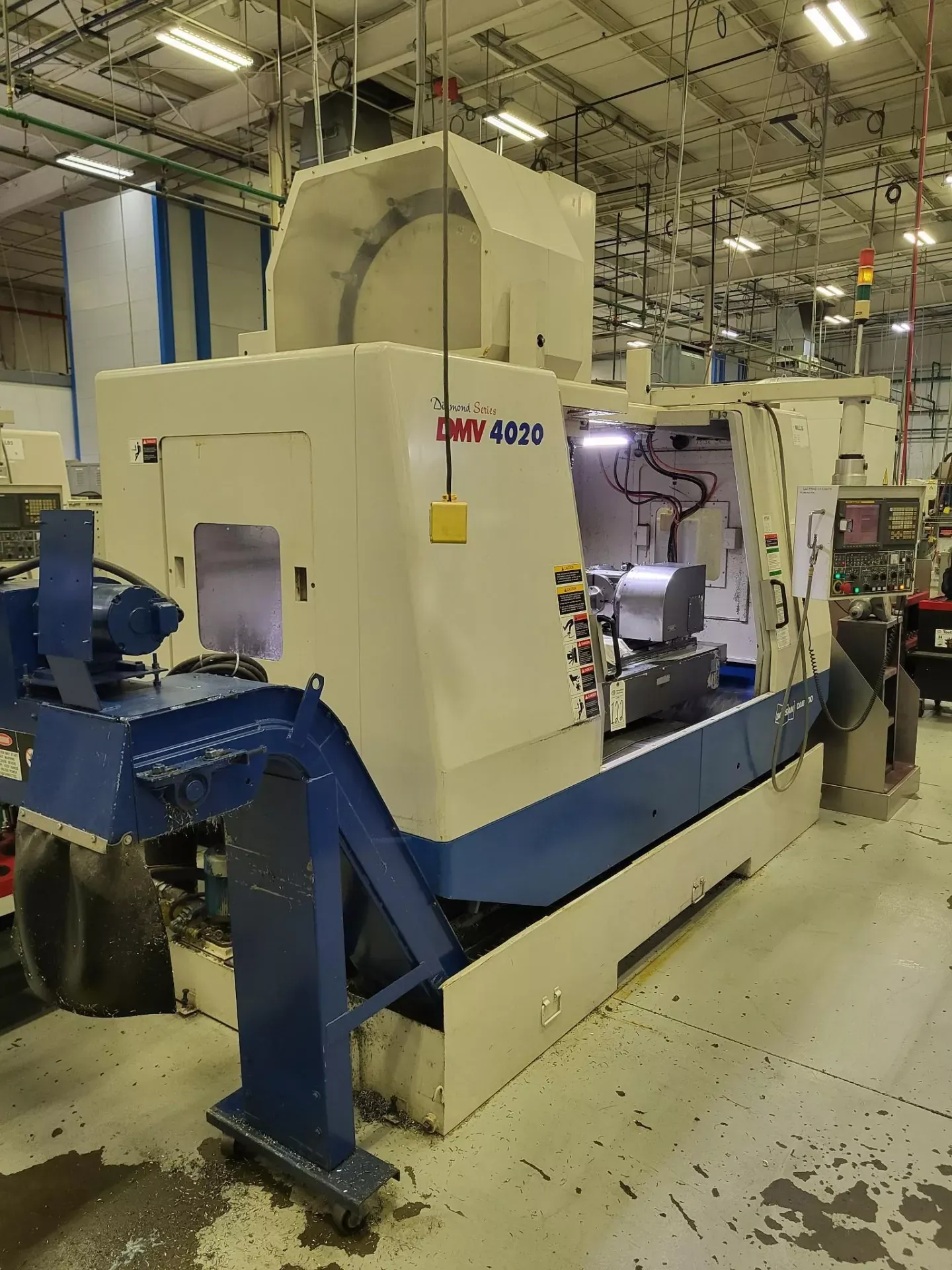 DOOSAN DMV-4020 CNC Vertical Machining Centers 29