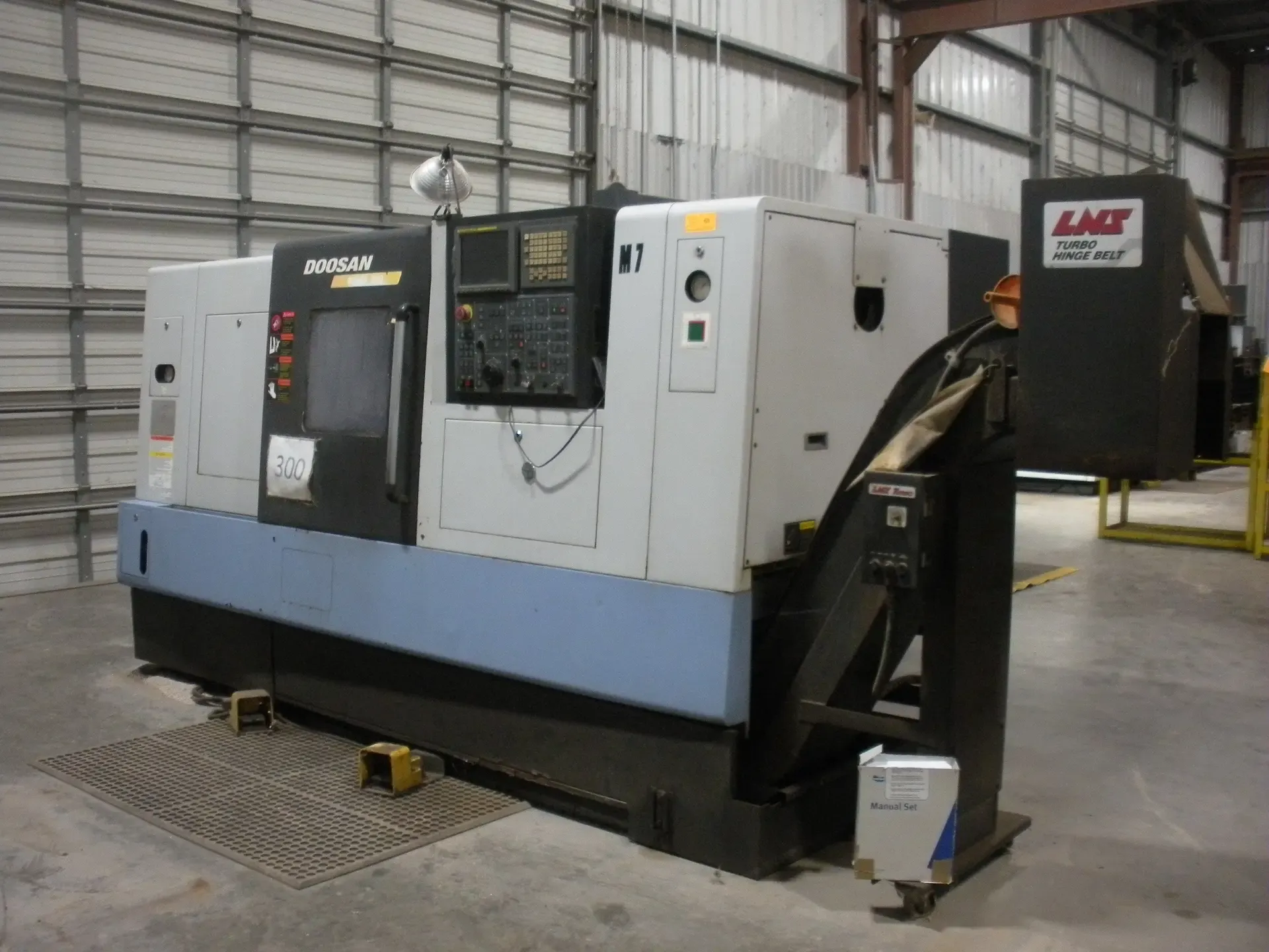 DOOSAN PUMA 300C CNC Lathes & Turning Centers 2