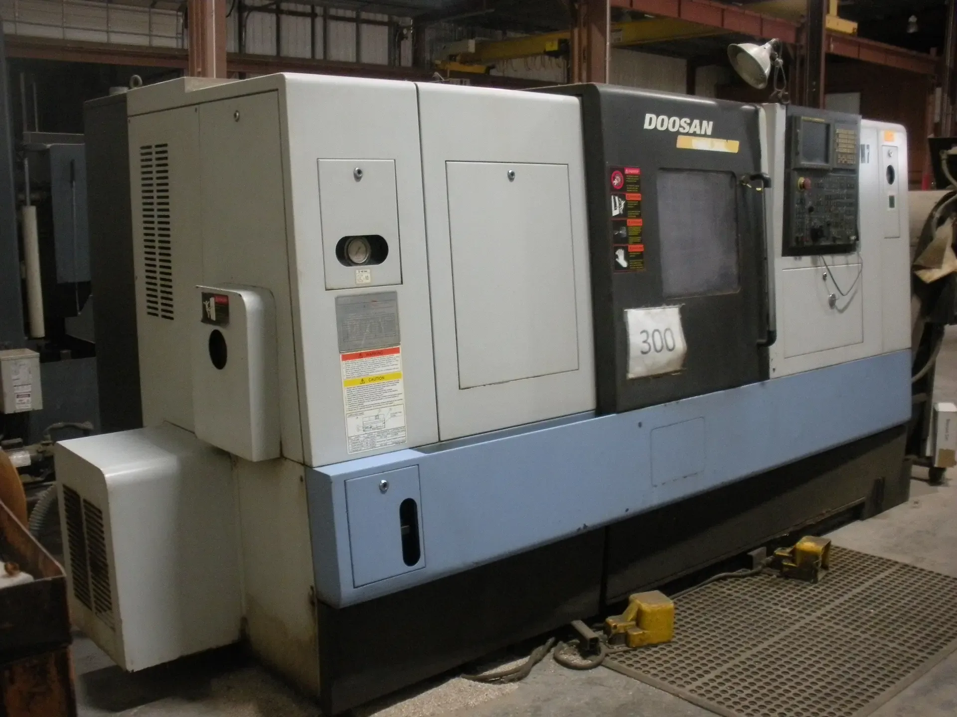 DOOSAN PUMA 300C CNC Lathes & Turning Centers 3