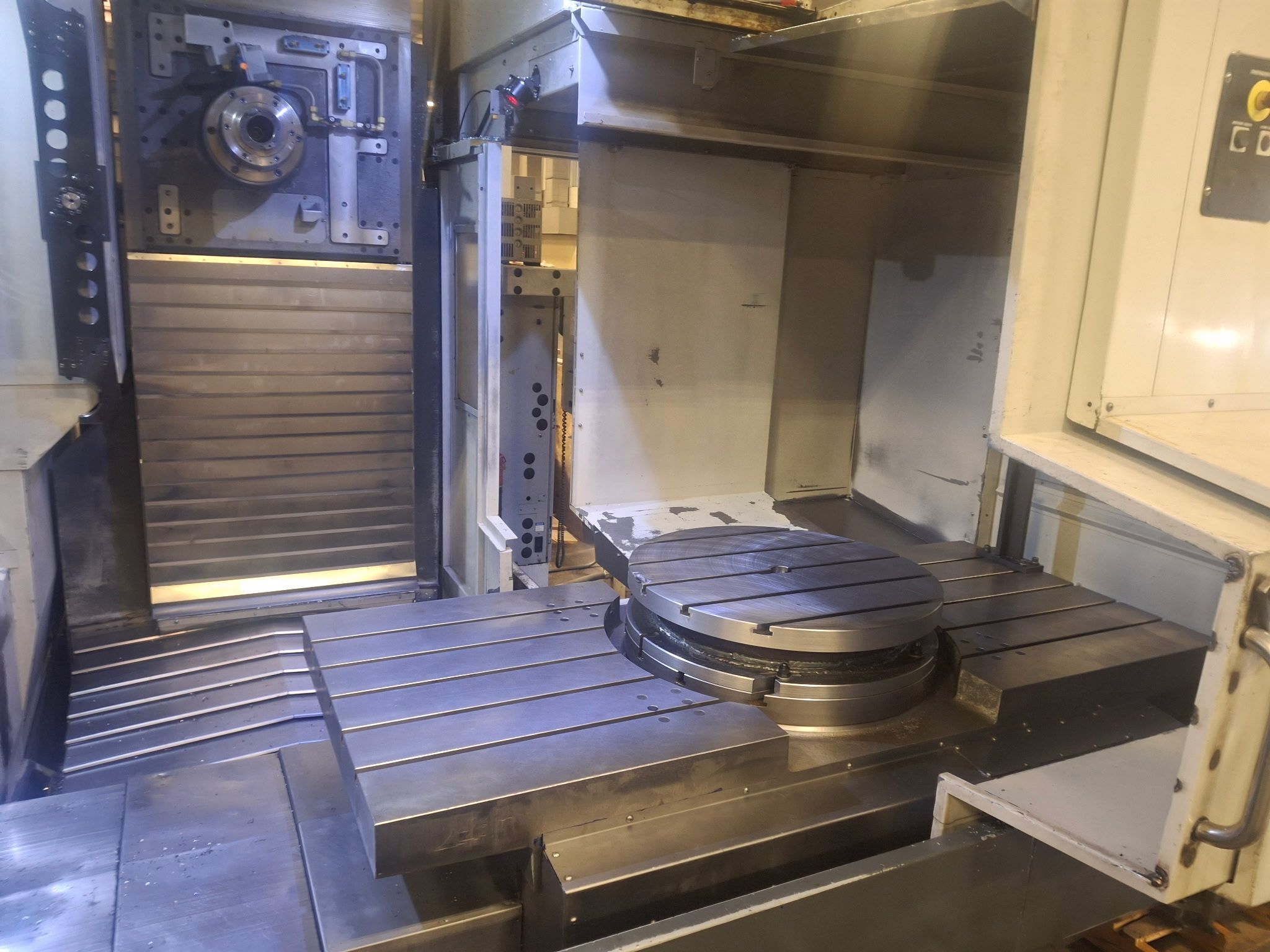 Haas EC-2000 CNC Horizontal Machining Center - 4th Axis Mill 5