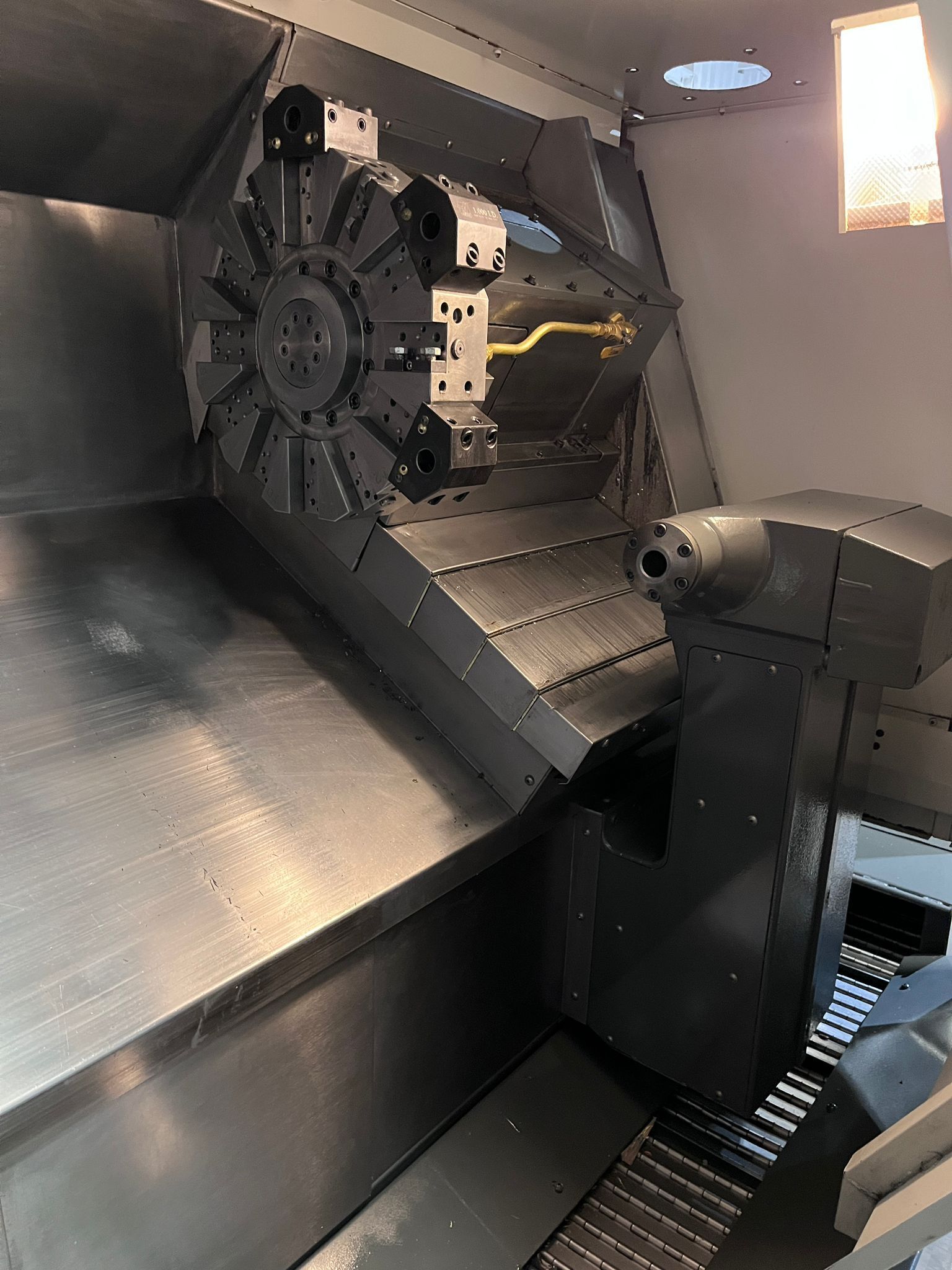 Haas SL-30T CNC Turning Center - 10" Chuck Tailstock Lathe 11