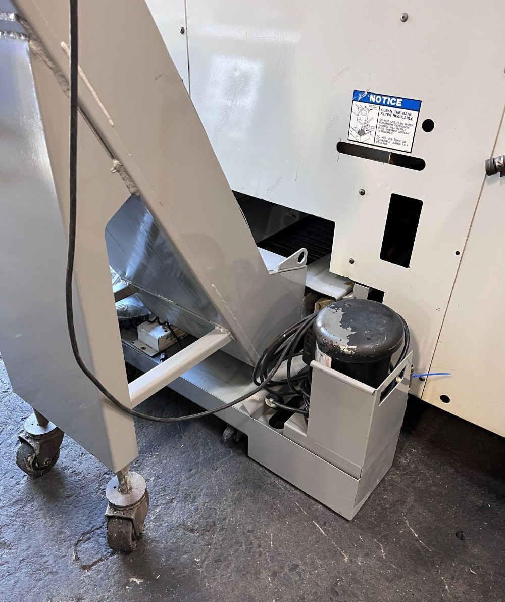 Haas SL-40T CNC Turning Center - Lathe 11