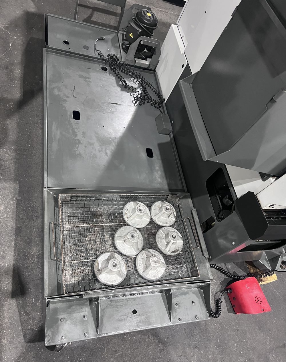 Haas ST-25 CNC Turning Center - Lathe 7