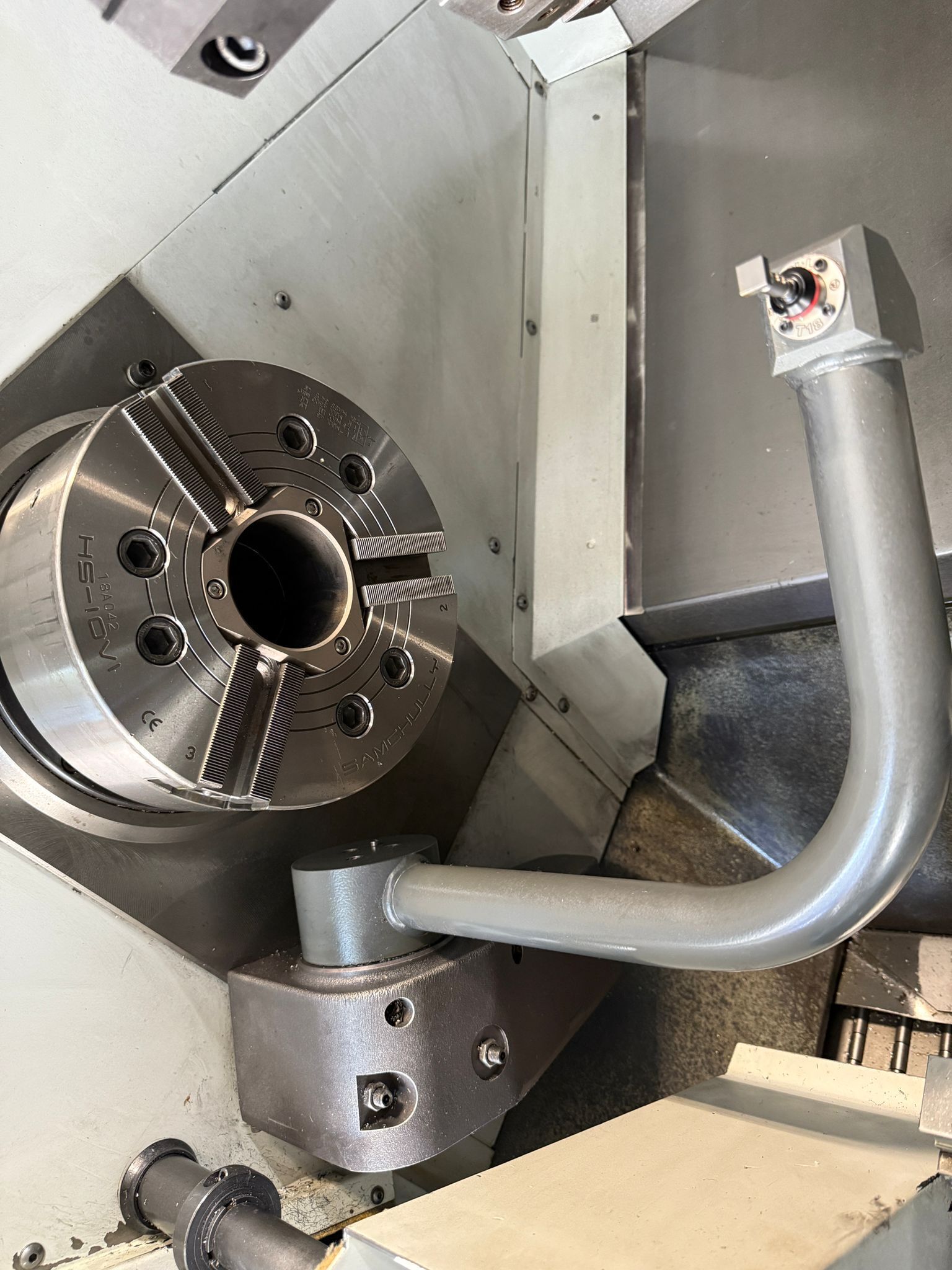 Haas ST-30Y CNC Turning Center - C & Y Axis 10" Chuck Tailstock Lathe 7