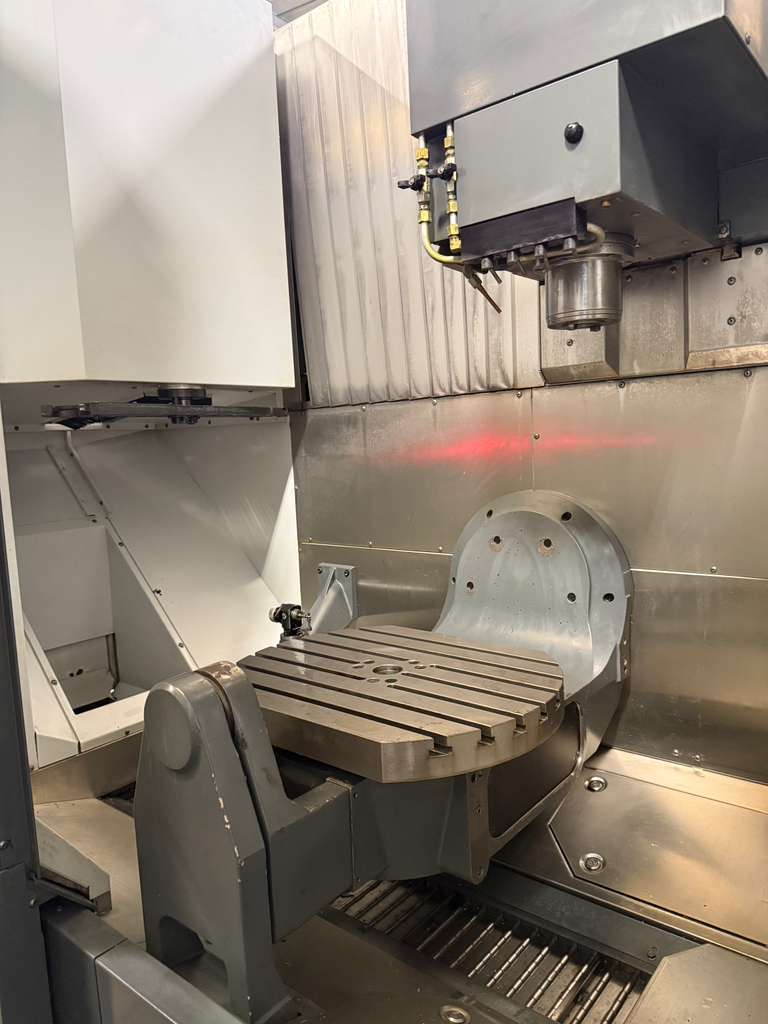 Haas UMC-750 5-Axis CNC Universal Machining Center - 12,000 RPM, 40 ATC, TSC, HSM Mill 10
