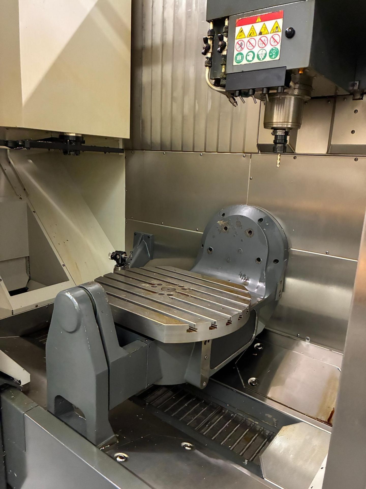 Haas UMC-750 5-Axis CNC Universal Machining Center - 12,000 RPM, 40 ATC, TSC, HSM Mill 4