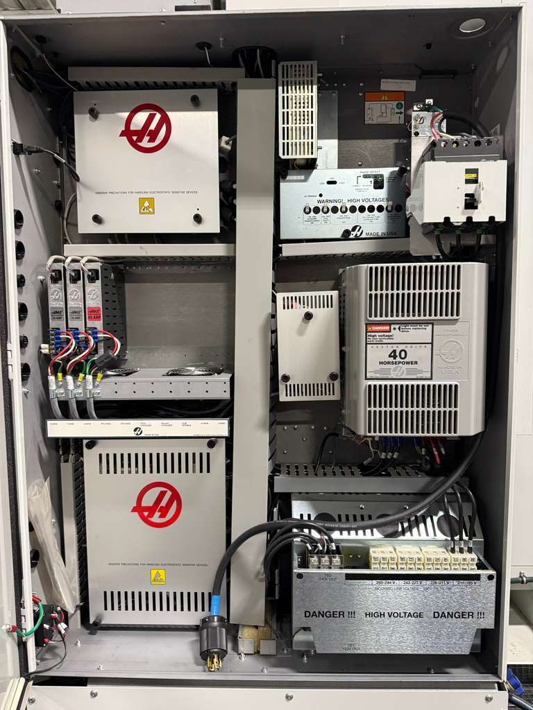 Haas VF-1 CNC Vertical Machining Center - 2016 Mill 17