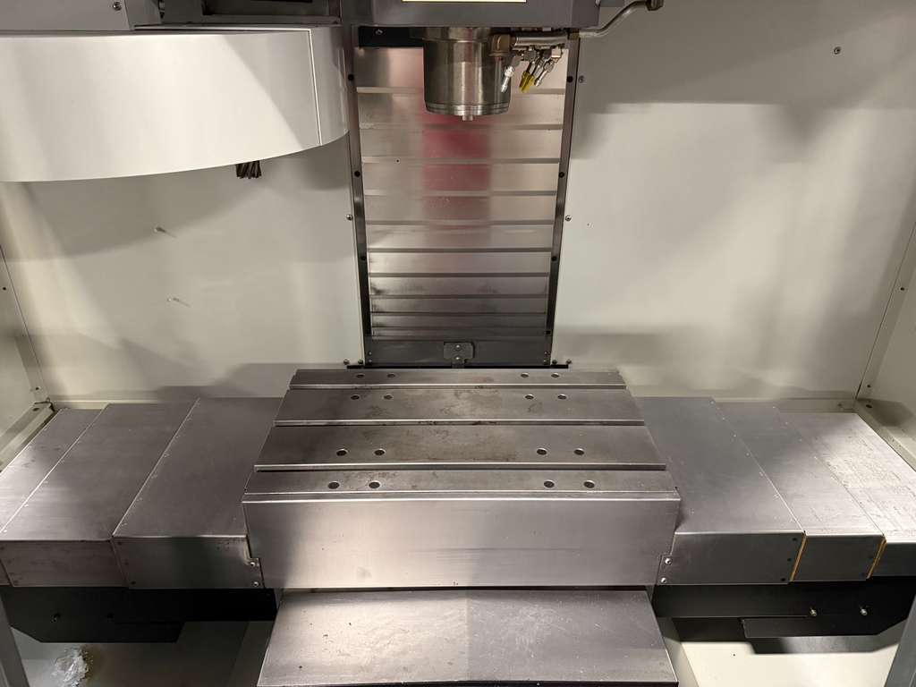 Haas VF-1 CNC Vertical Machining Center - 2016 Mill 8