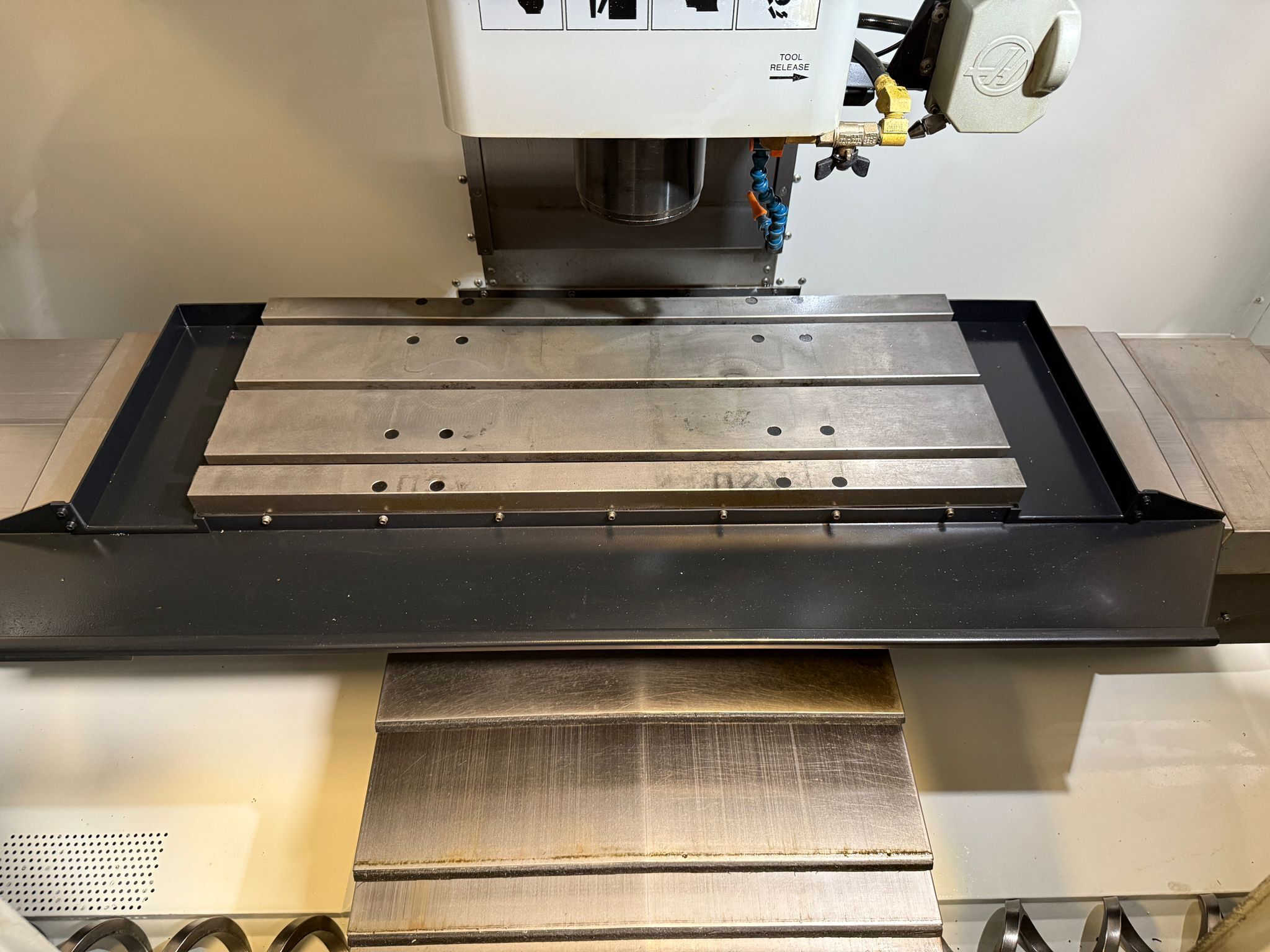 Haas VF-2D CNC Vertical Machining Center - 4th Axis Ready Mill 7