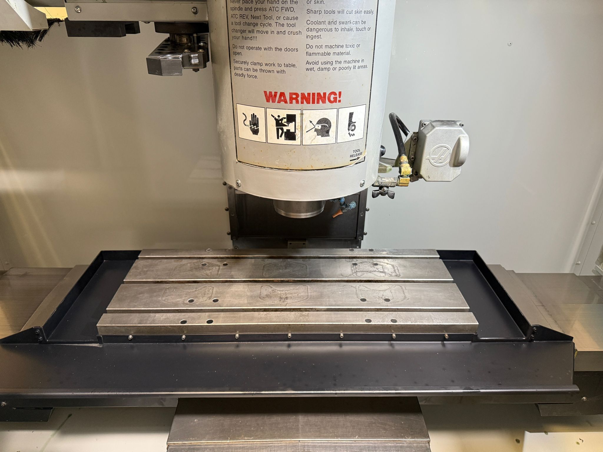 Haas VF-2SS CNC Vertical Machining Center - 4th Axis Ready Mill 9