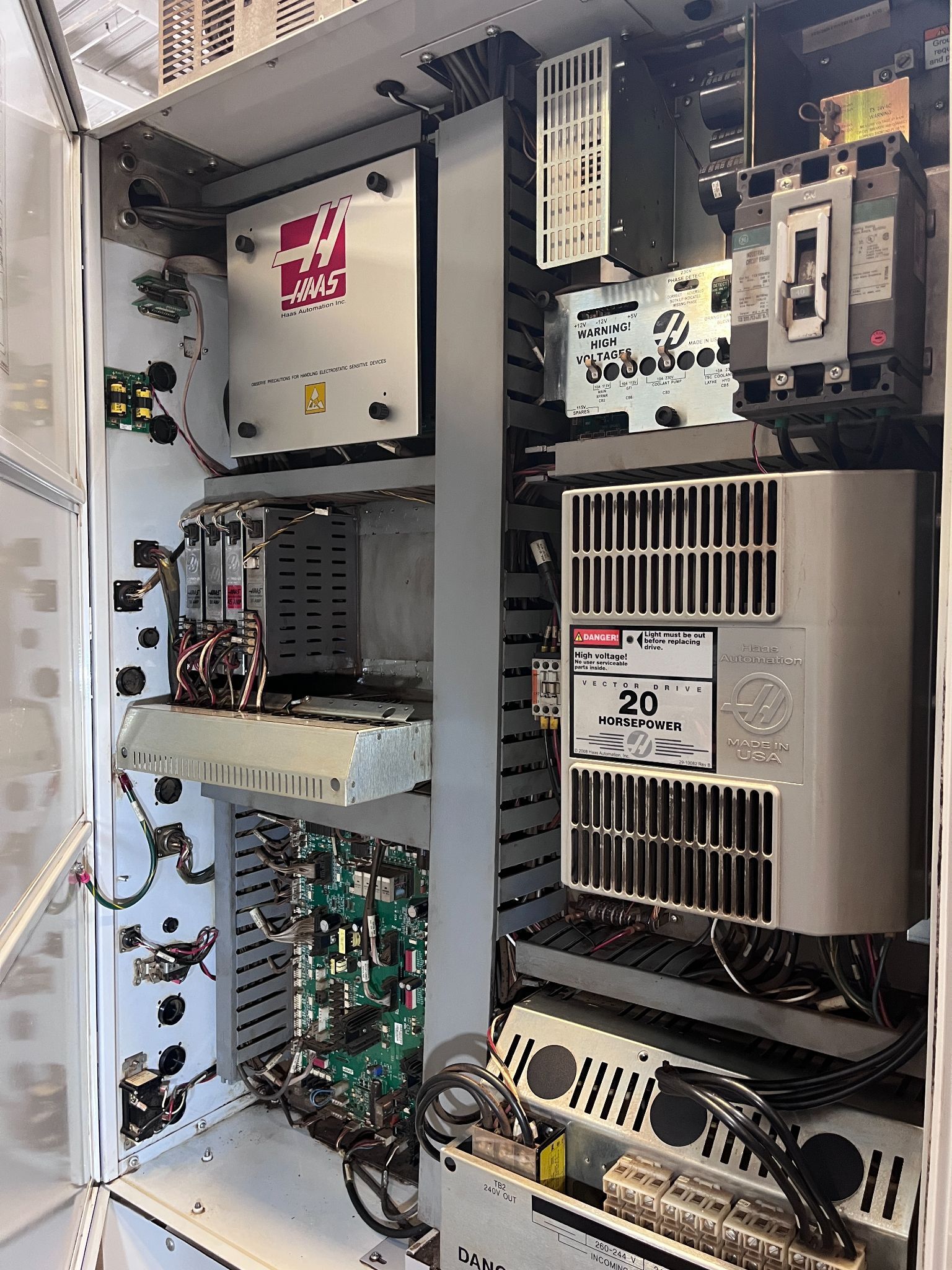 Haas VF-3B CNC Vertical Machining Center - TSC 10,000 RPM Mill 13