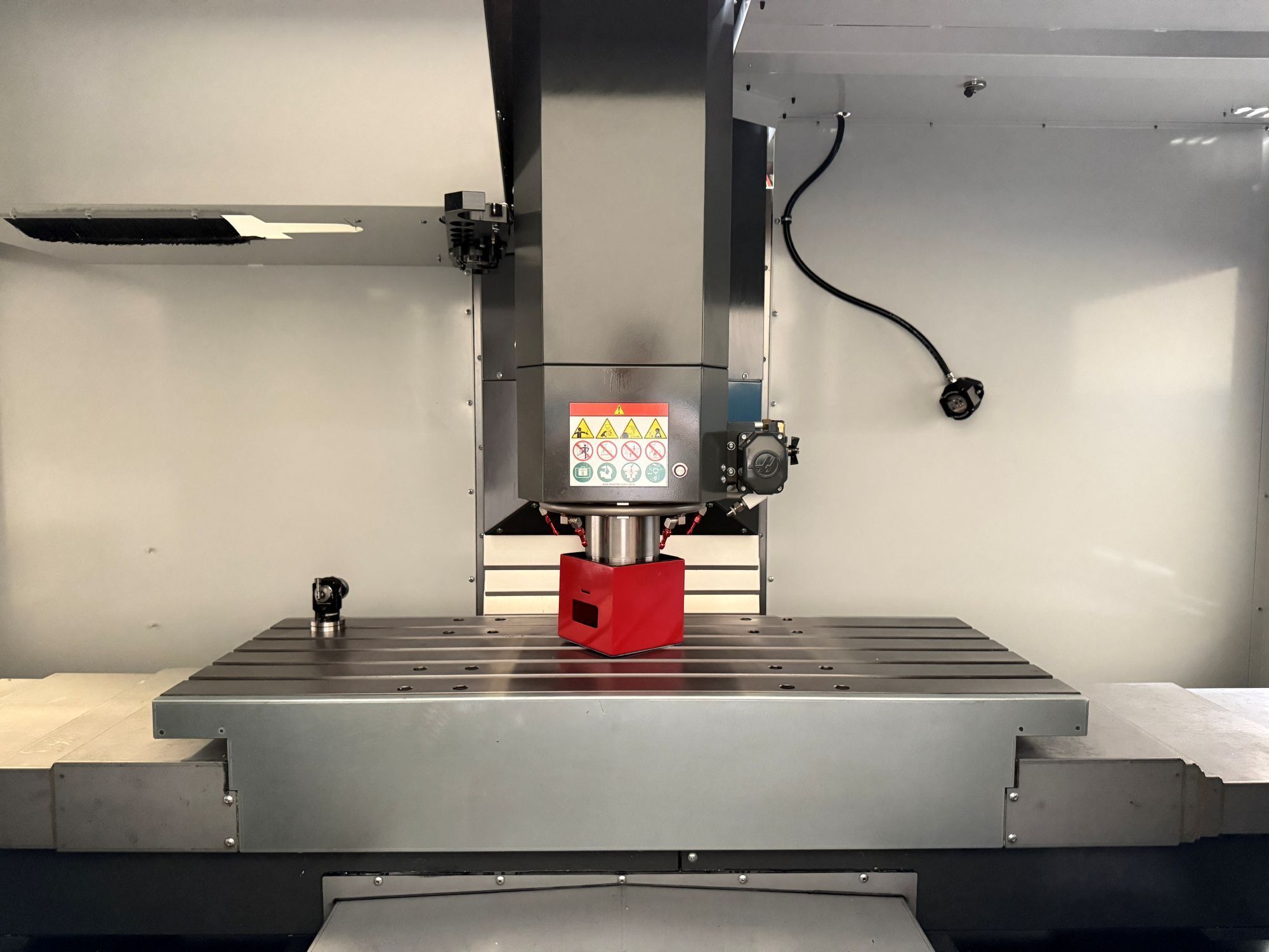 Haas VF-4SS CNC Vertical Machining Center - 4th & 5th Axis Ready Mill 2023 12