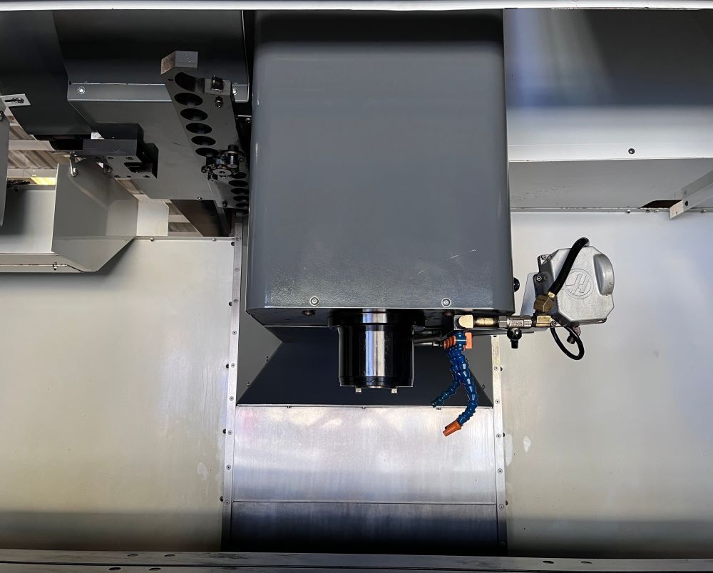 Haas VF-7B/40 CNC Vertical Machining Center - Mill 7