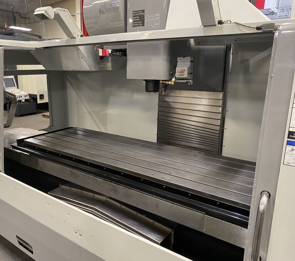 Haas VF-7D/40 CNC Vertical Machining Center - Mill 8