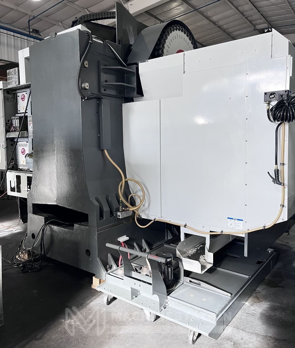 Haas VF-9/40 CNC Vertical Machining Center - Mill 21