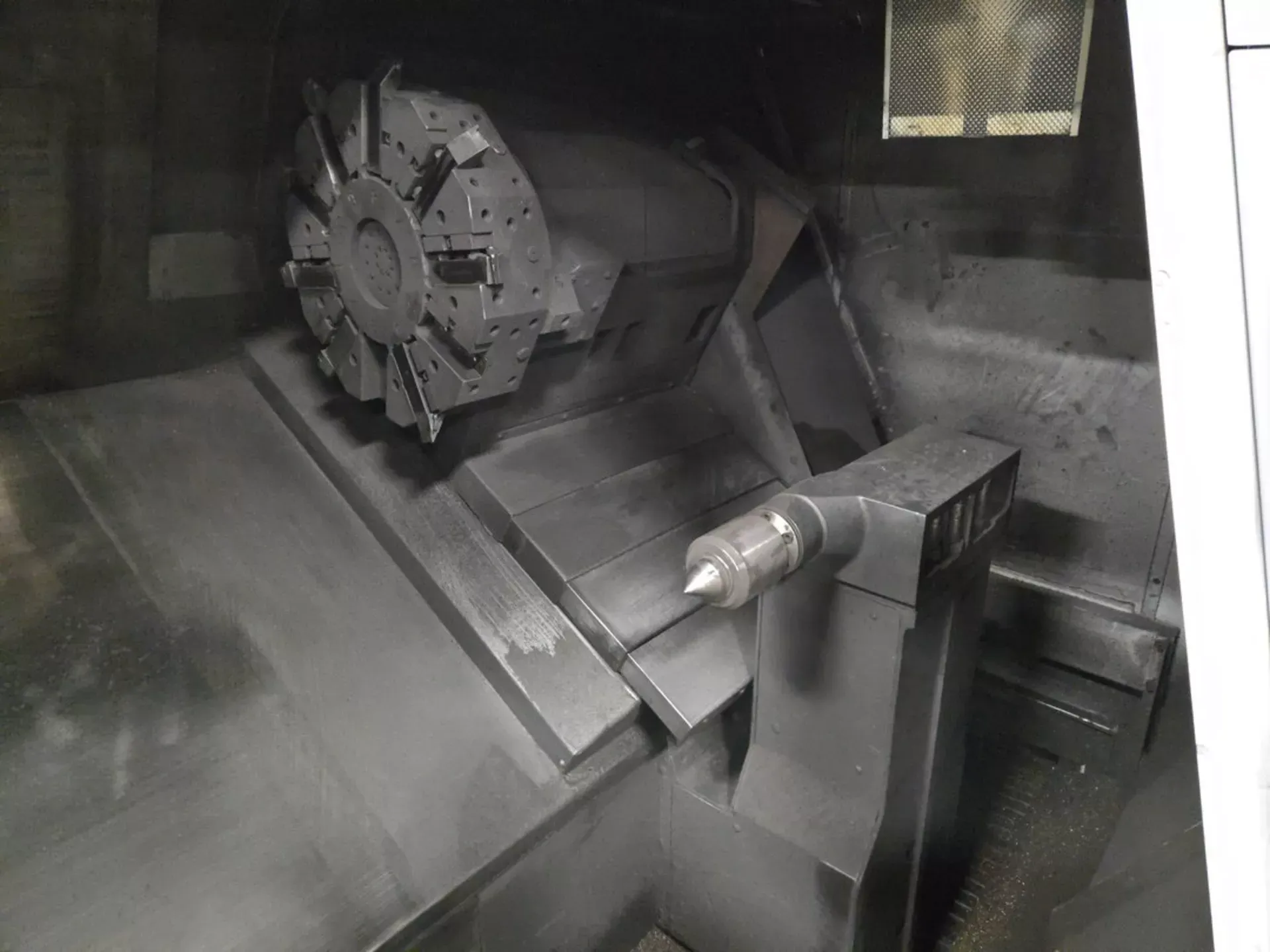 HAAS SL-40 CNC Lathes & Turning Centers 15