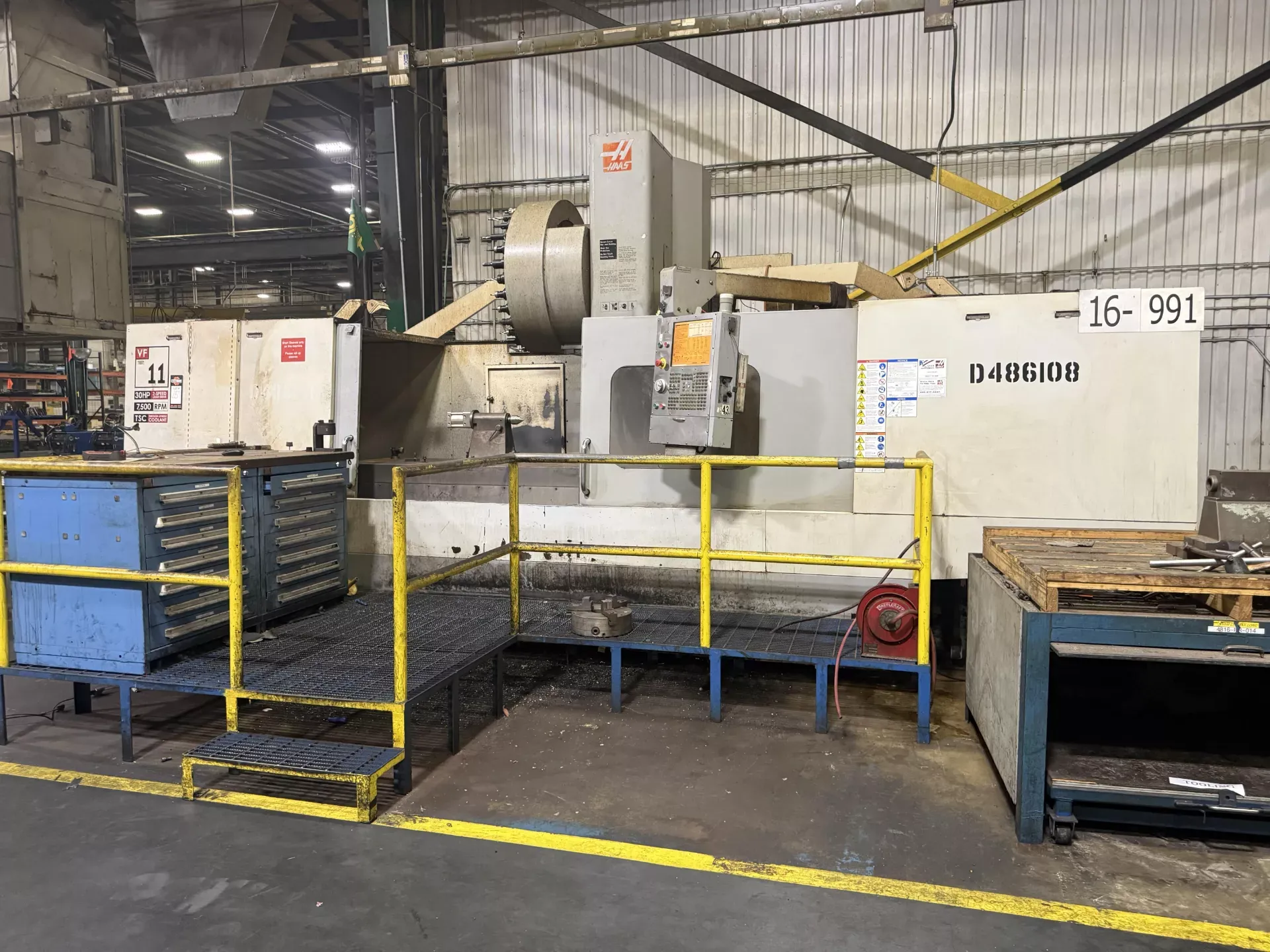 HAAS VF-11/50 CNC Vertical Machining Centers 14