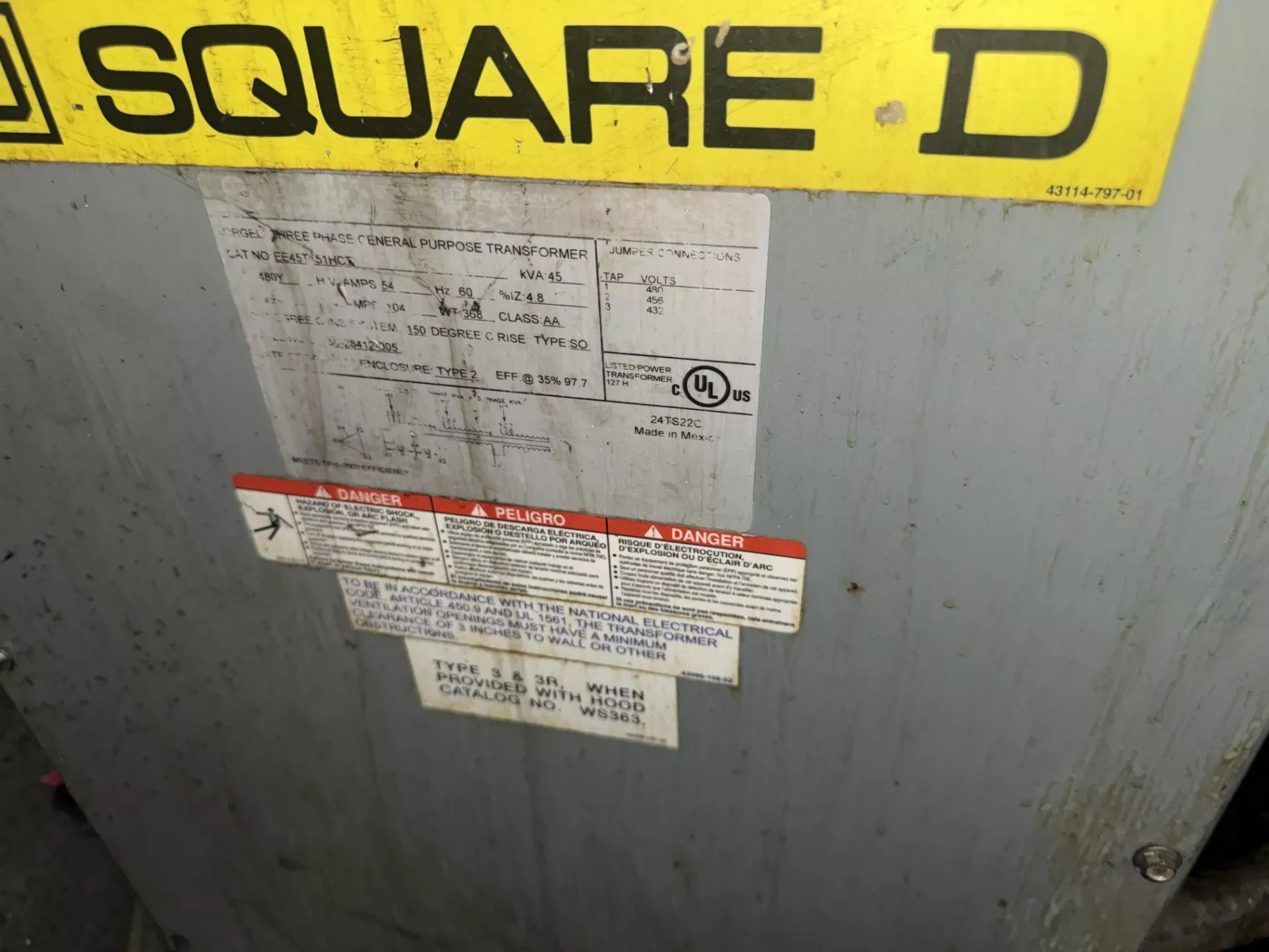 HAAS VF-11/50 CNC Vertical Machining Centers 16