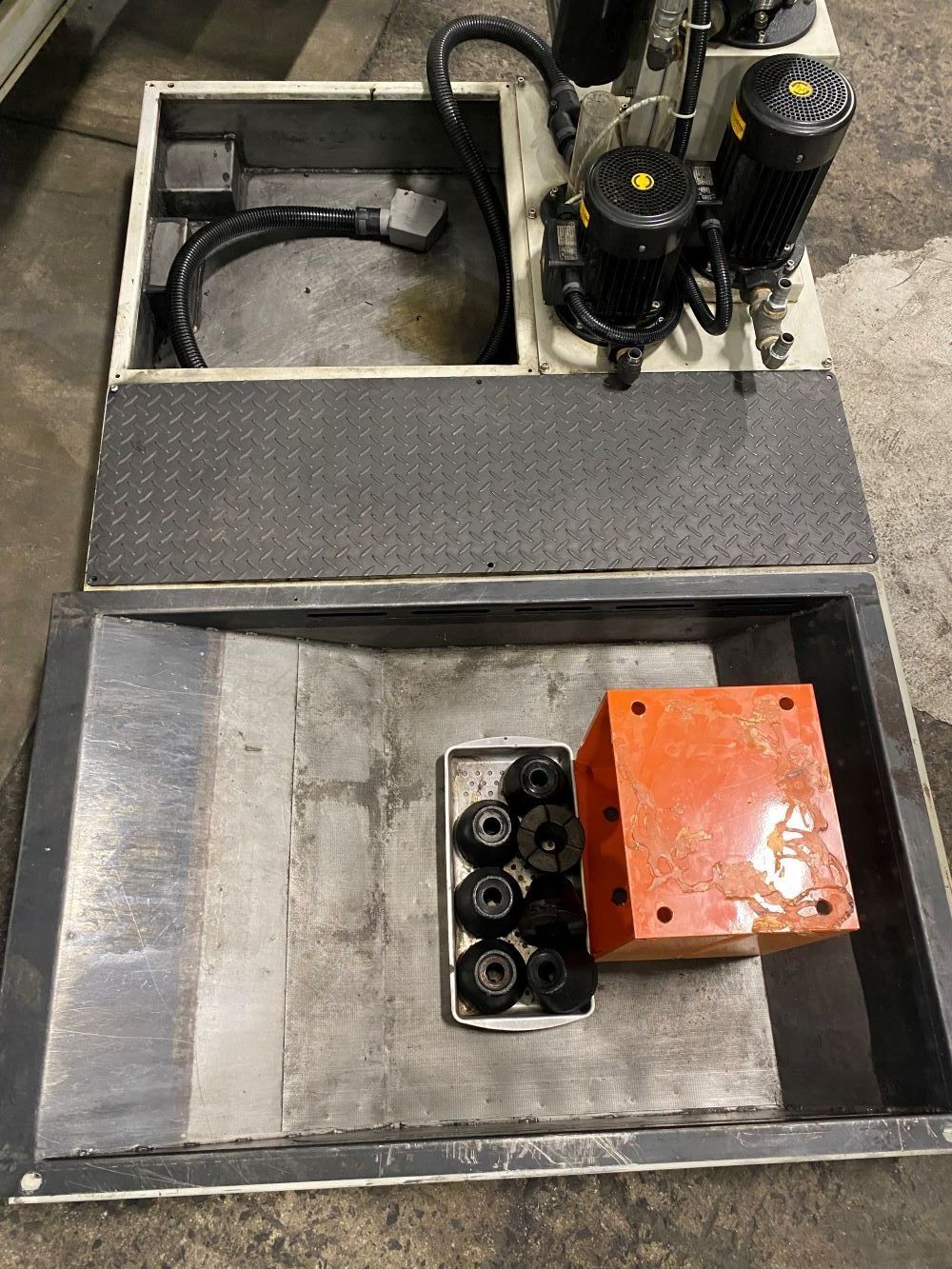 Hardinge Bridgeport 1000 XP3 CNC Vertical Machining Center 12