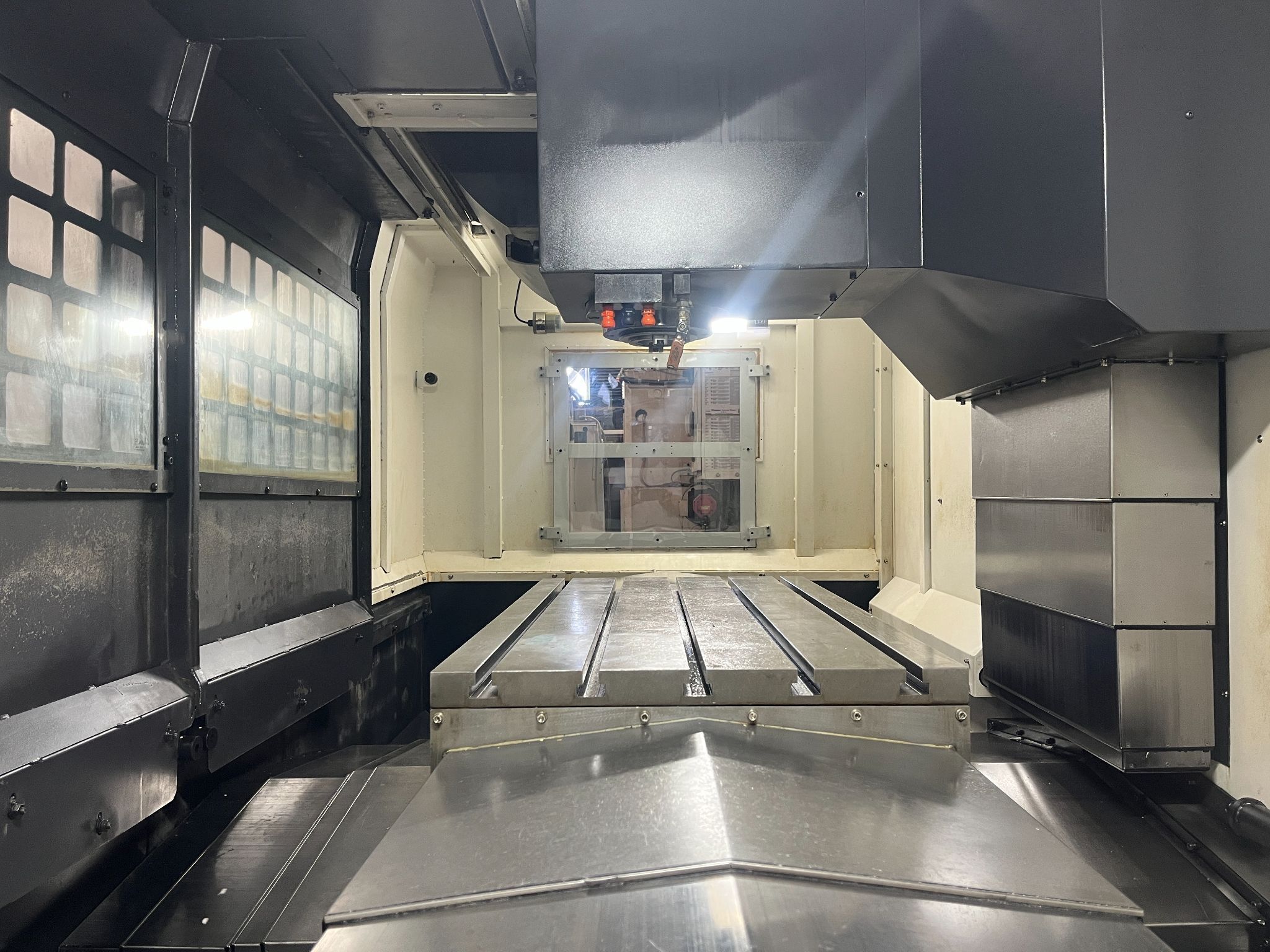 Hwacheon Vesta 1050B CNC Vertical Machining Center - 50 Taper Mill 13