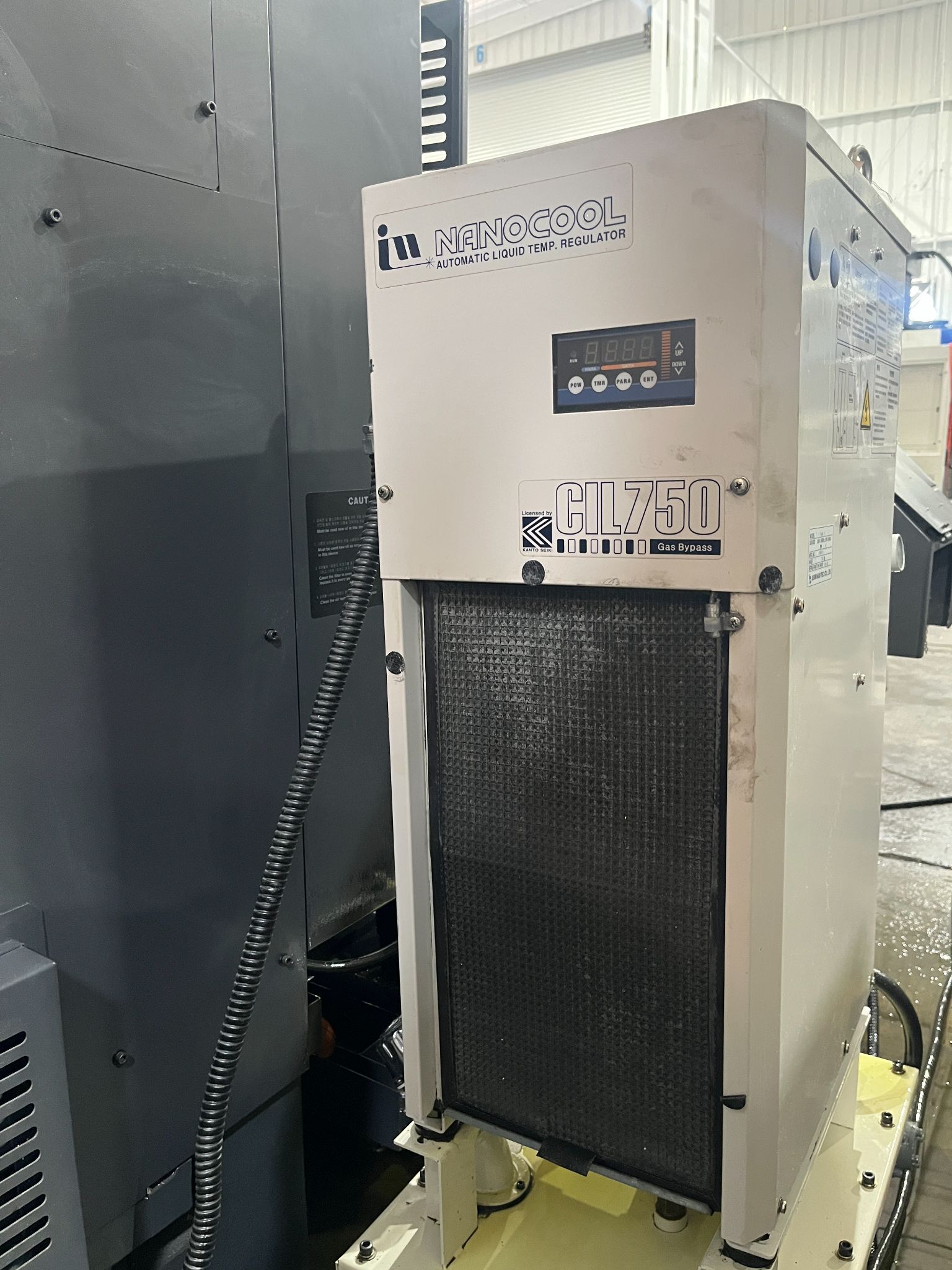 Hwacheon Vesta 1050B CNC Vertical Machining Center - 50 Taper Mill 16