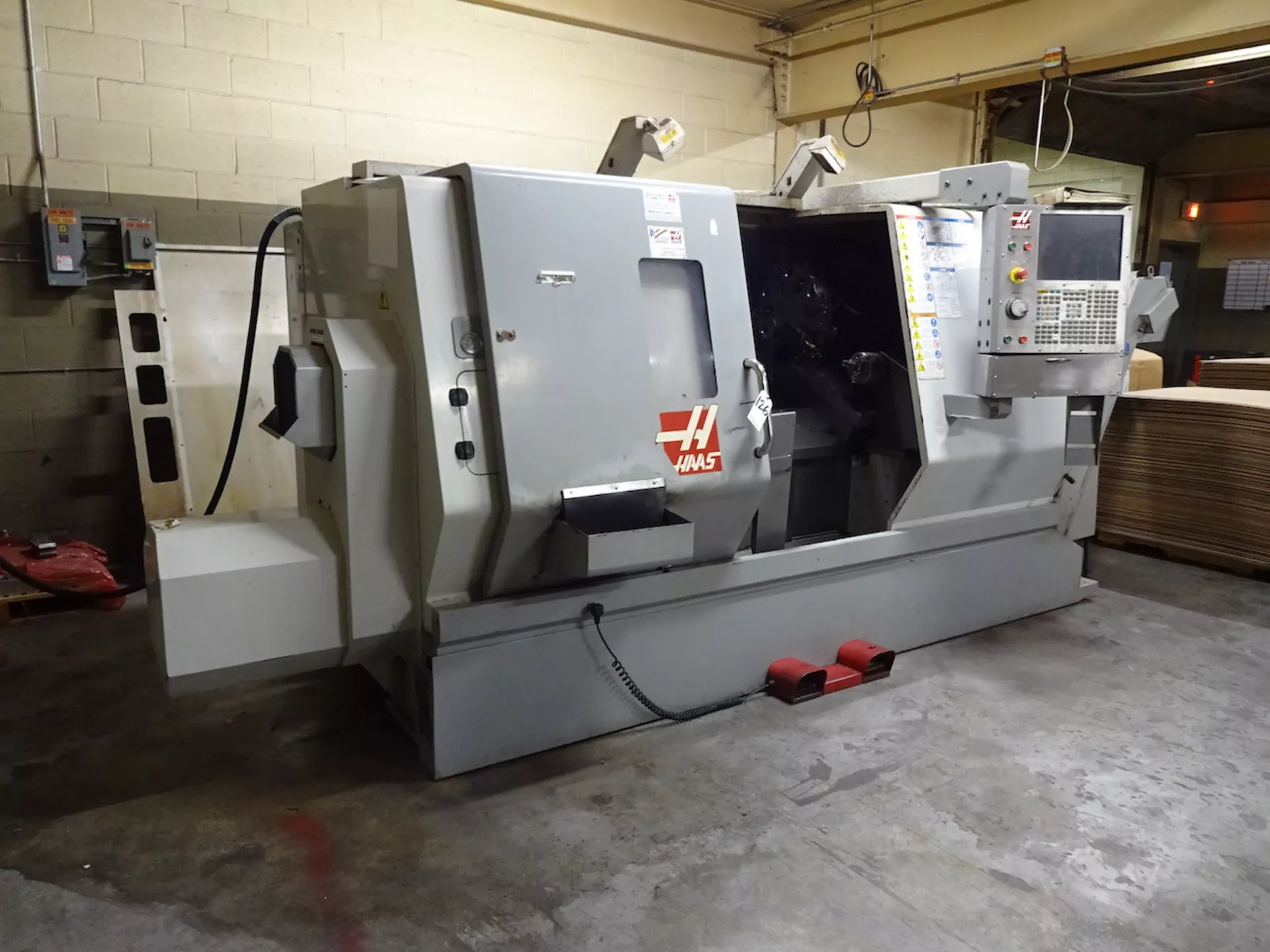 Haas TL 25B 1