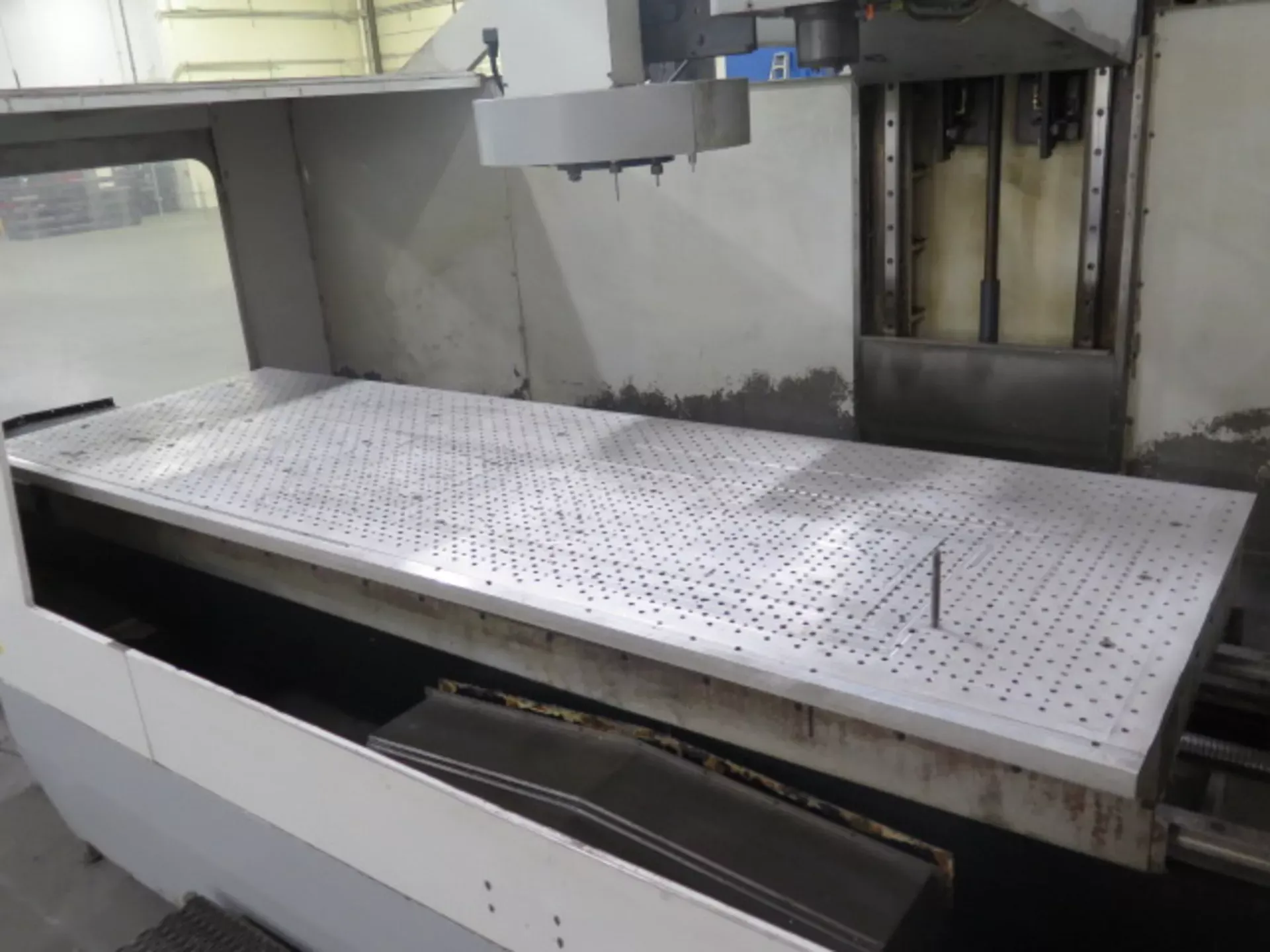 HAAS VF-11 CNC Vertical Machining Centers 30